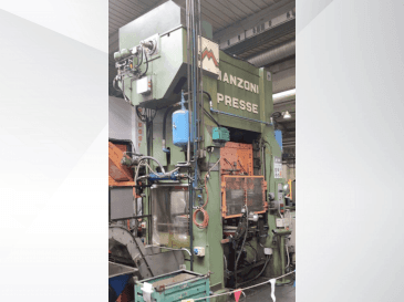 Koneen  RAVNE PRESSES Manzoni 160 etunäkymä