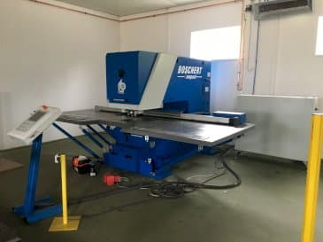Koneen  BOSCHERT Compact 750 etunäkymä