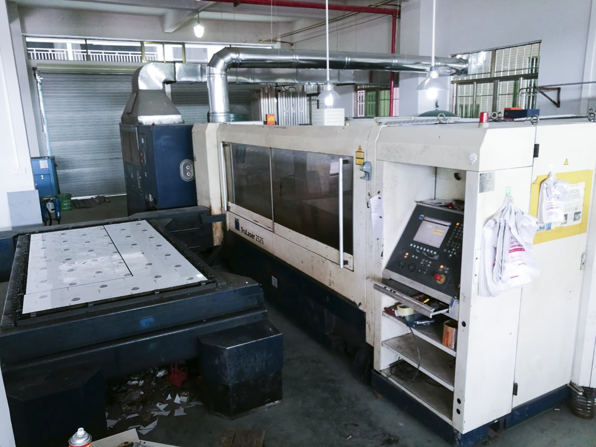 Koneen Trumpf oikea näkymäTruLaser 2525