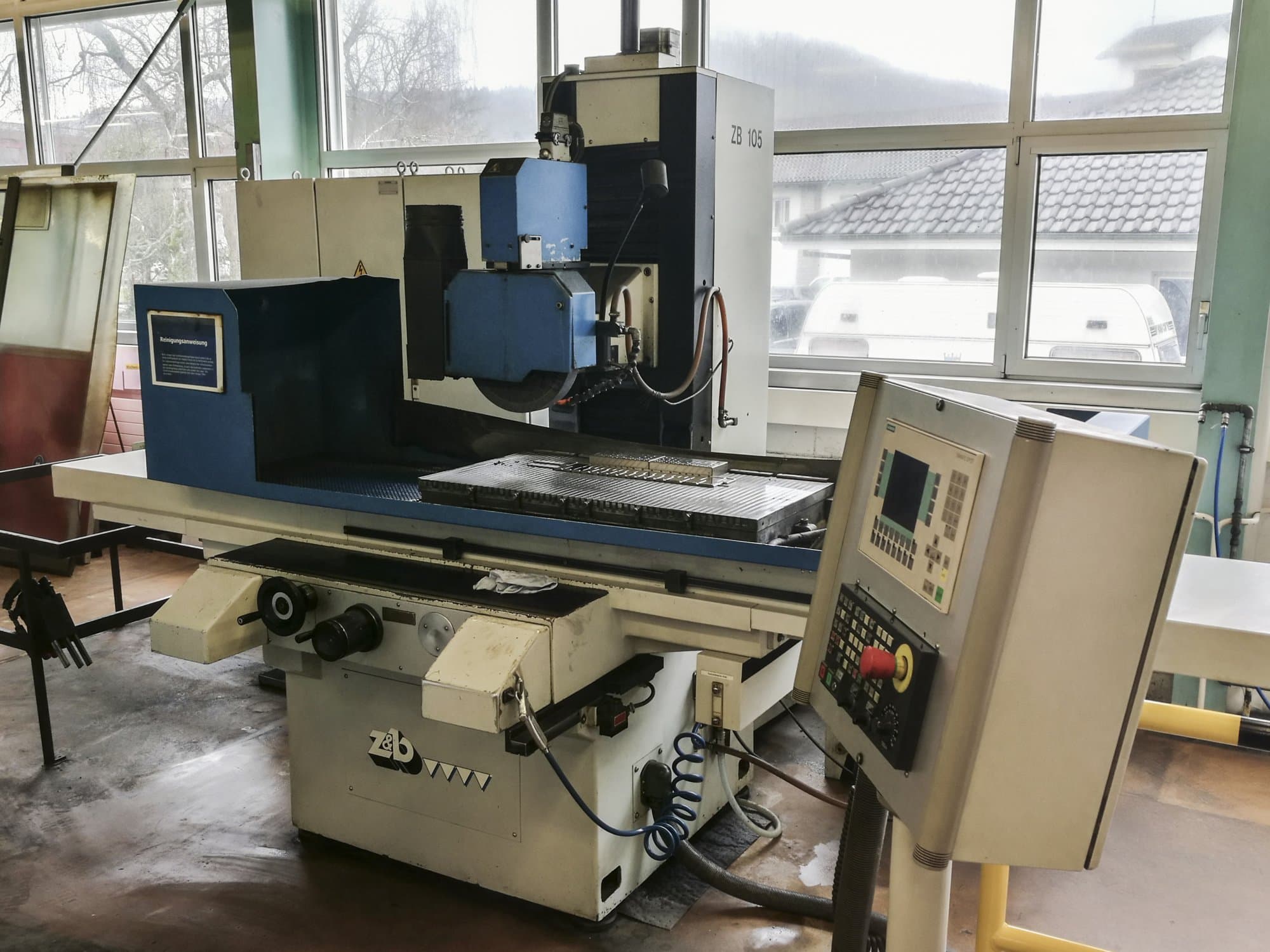 Koneen  ZIERSCH & BALTRUSCH etunäkymäNC-SUPERPLUS ZB 105