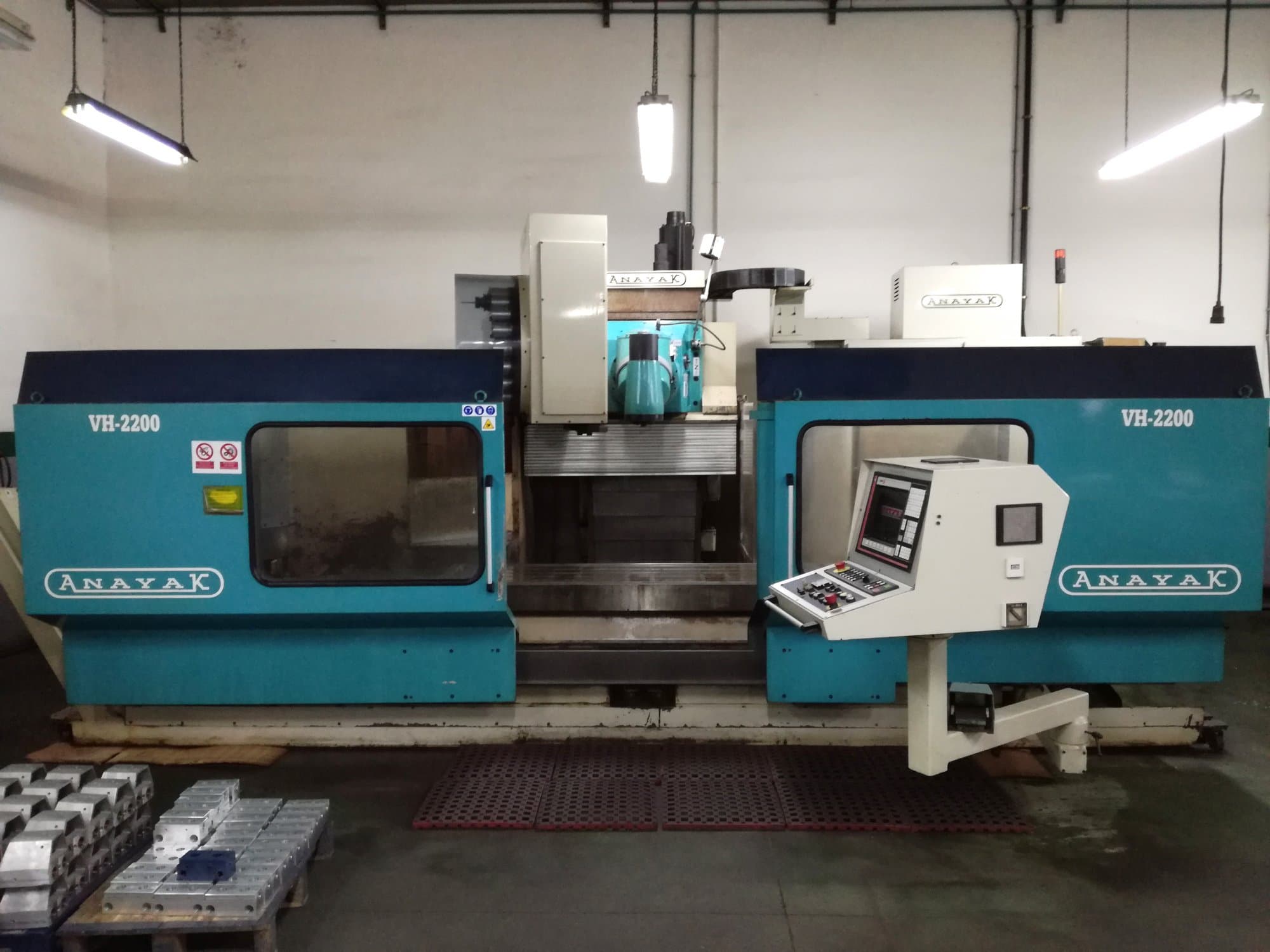 Koneen  ANAYAK etunäkymäVH-2200