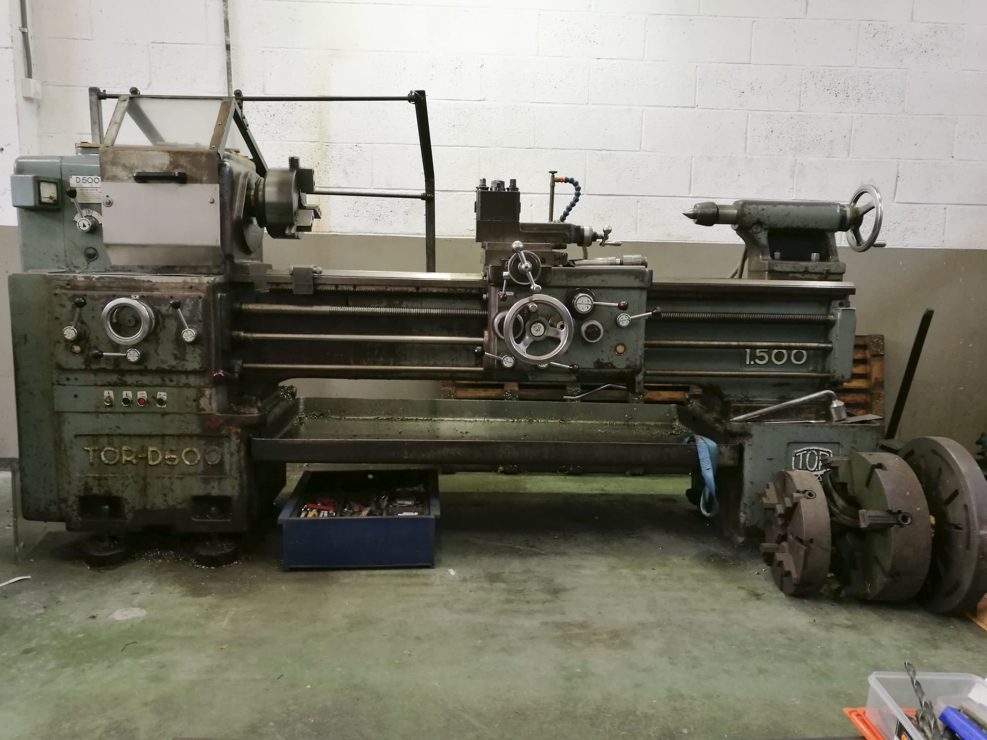 Koneen  TOR etunäkymäD-500