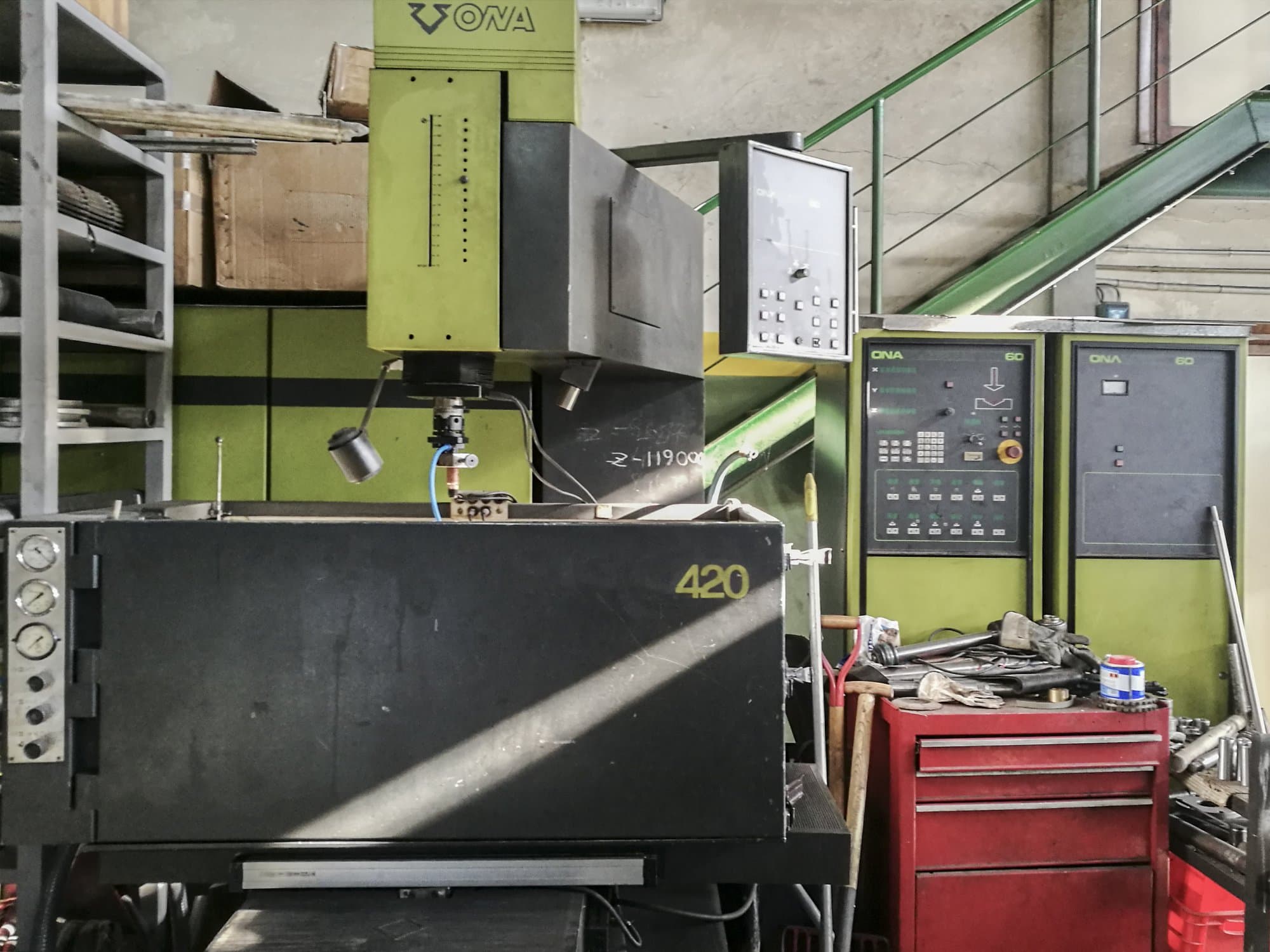 Koneen  ONA etunäkymä ONAMATIC 420