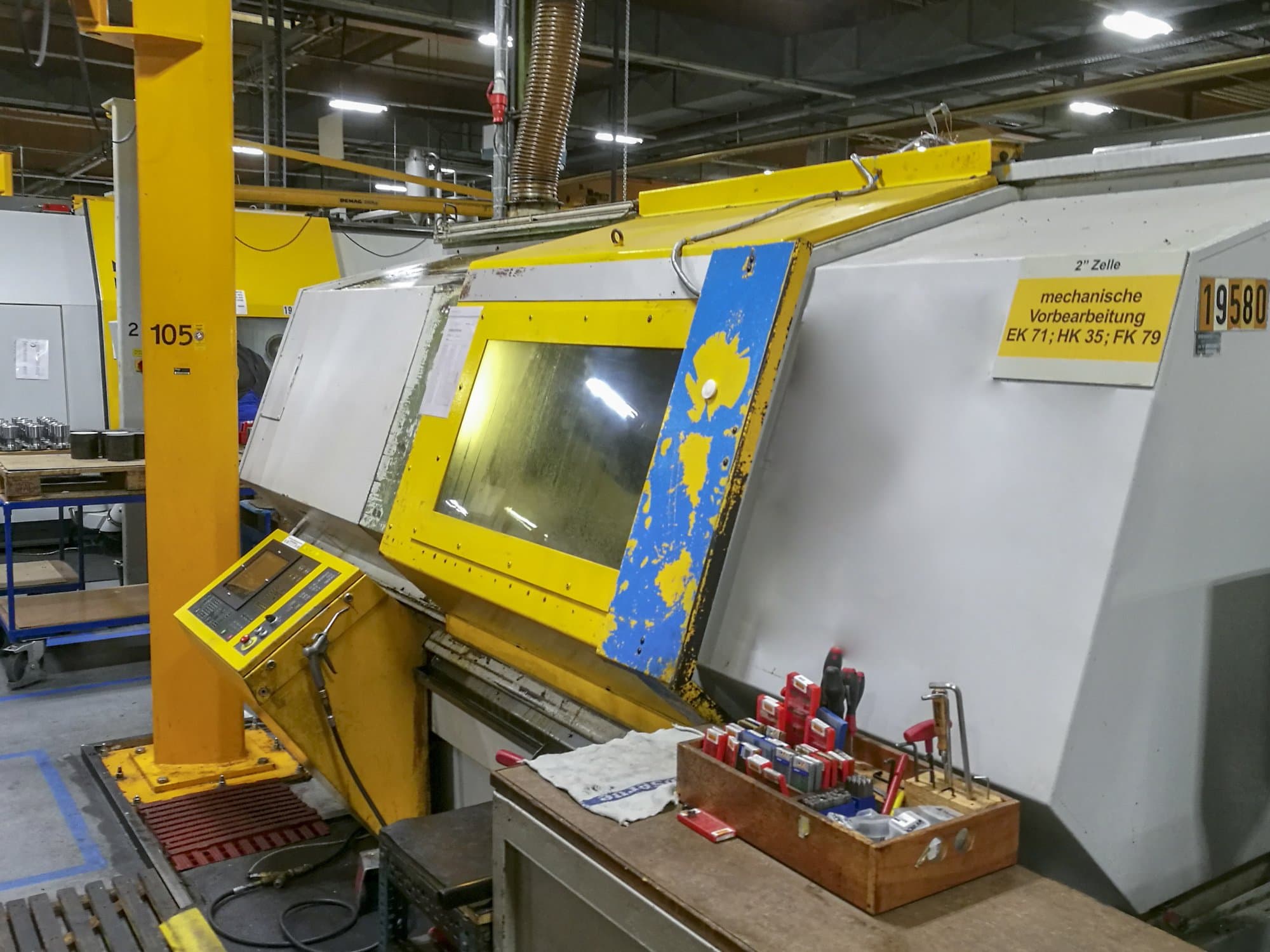 Koneen OERLIKON BOEHRINGER oikea näkymäVDF 250 C-F