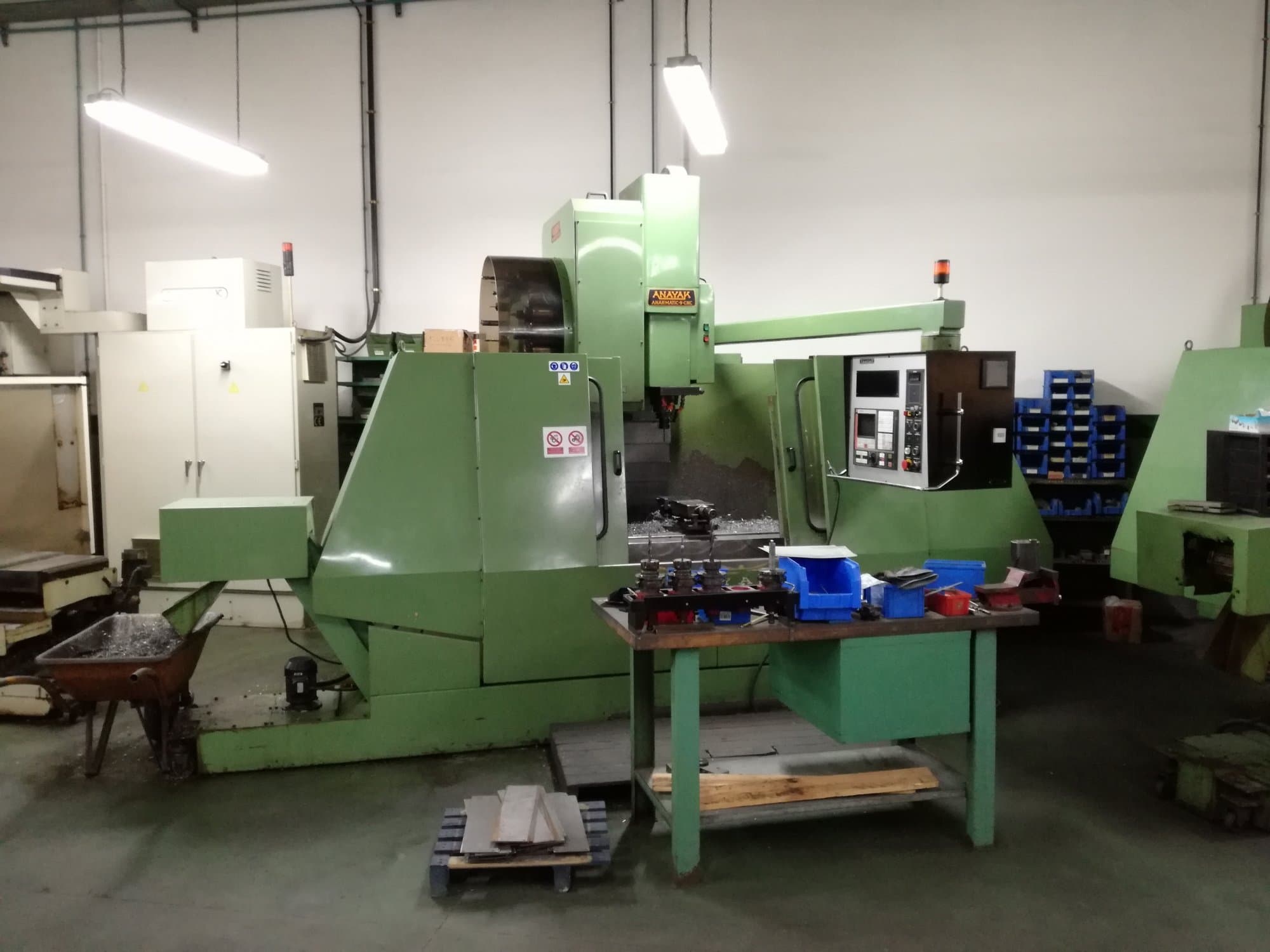 Koneen  ANAYAK etunäkymäANAKMATIC 9