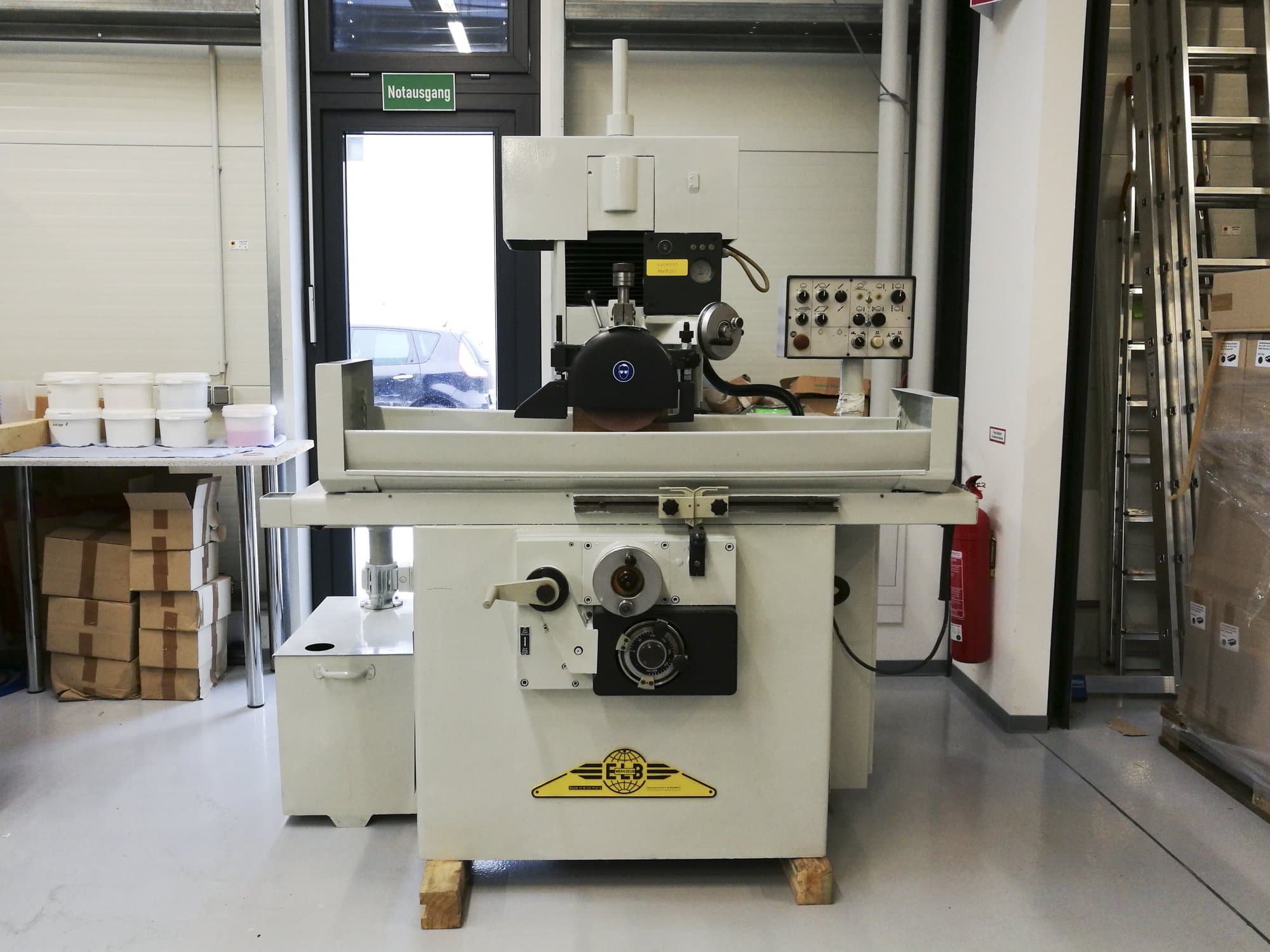 Koneen  ELB etunäkymäAmb. 5/2 VAI-Z