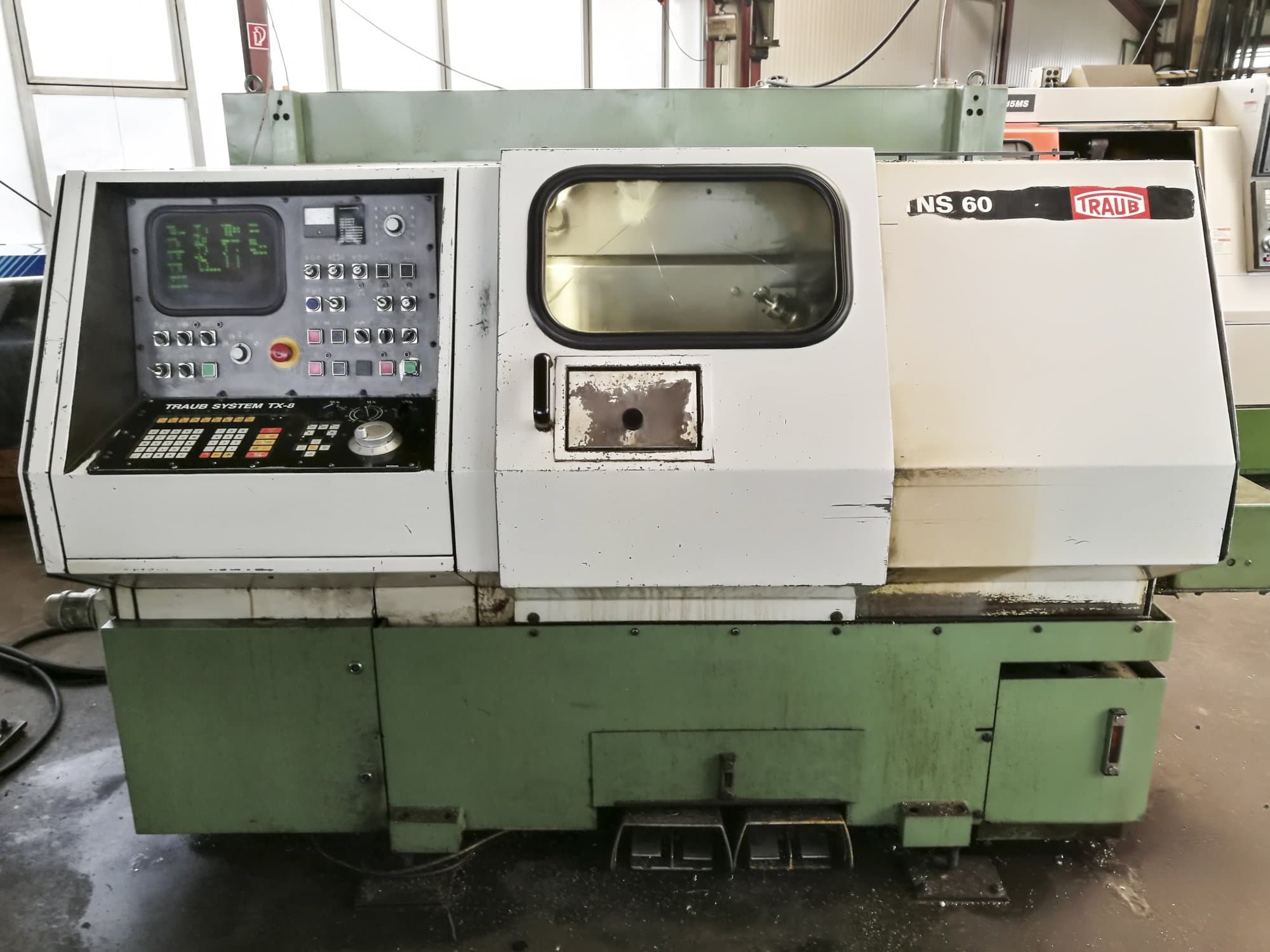 Koneen  TRAUB etunäkymäTNS 60