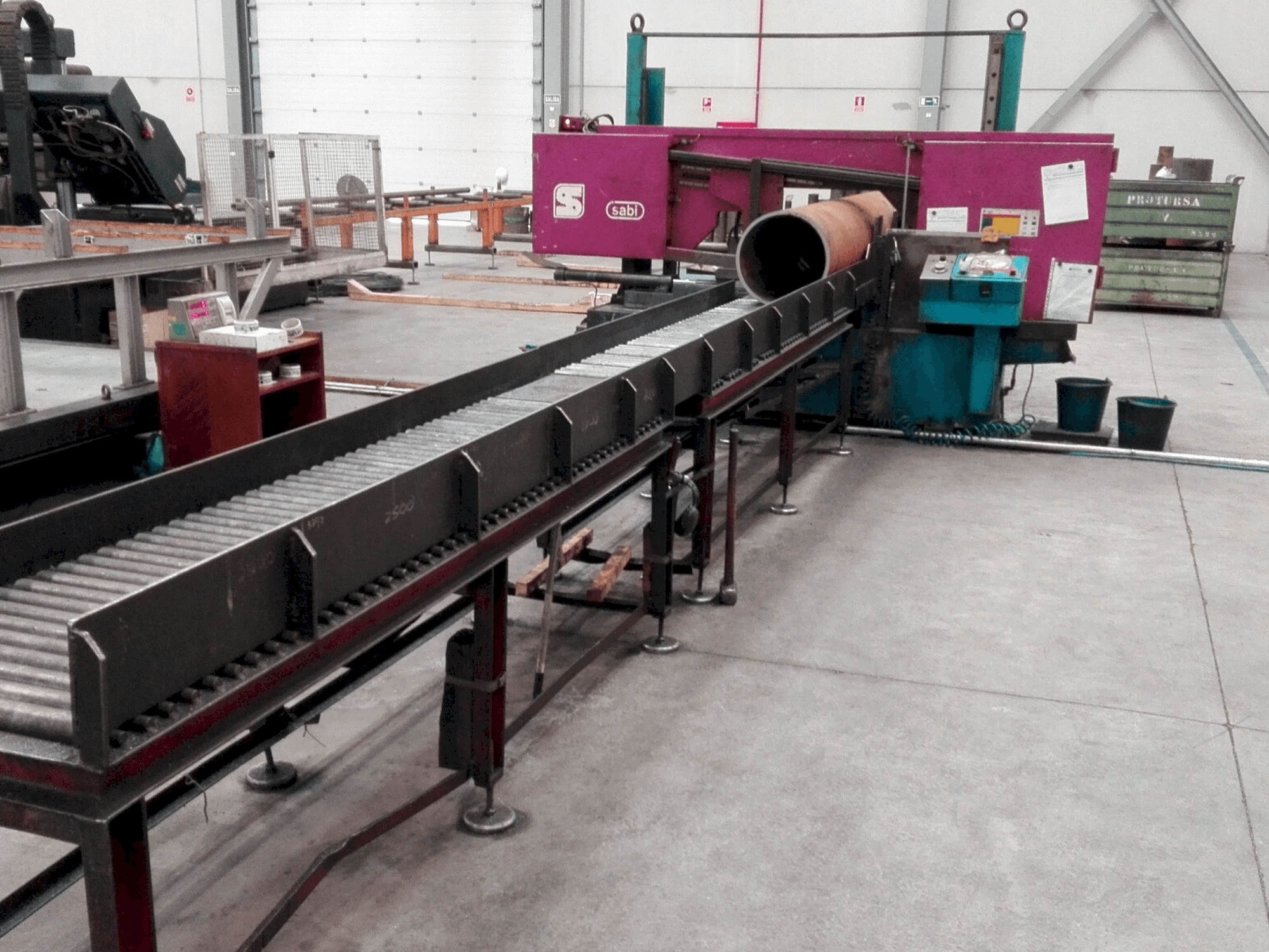 Koneen Sabi PB-450A-NC etunäkymä