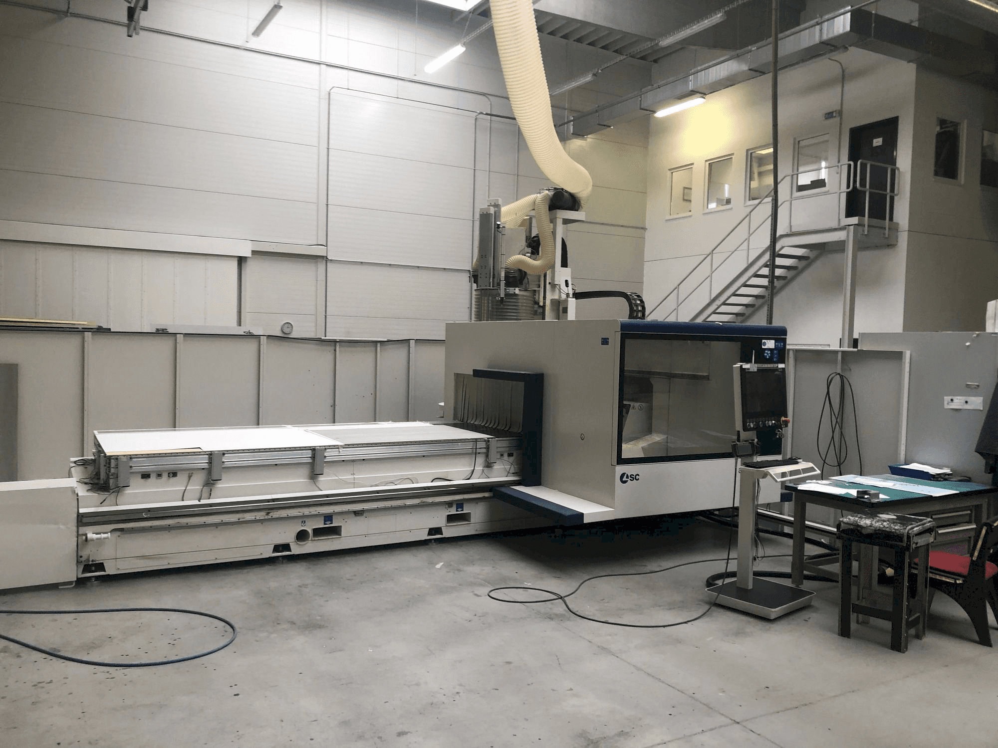 Koneen SCM ACCORD 50 FX-M etunäkymä