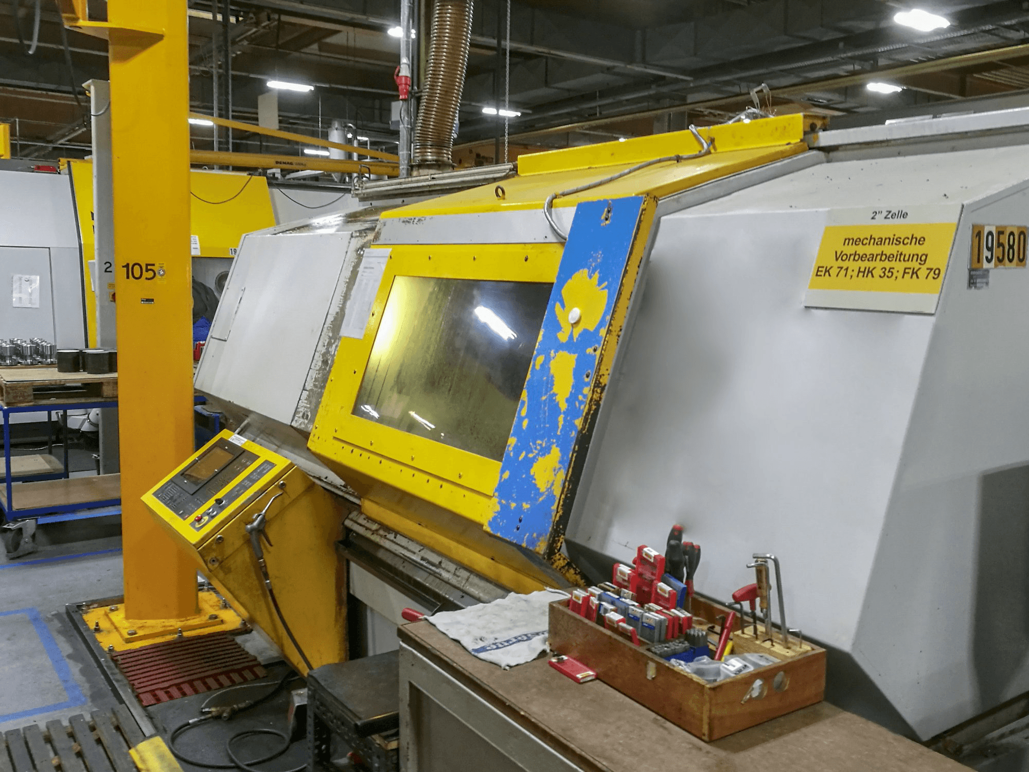 Koneen OERLIKON BOEHRINGER oikea näkymäVDF 250 C-F