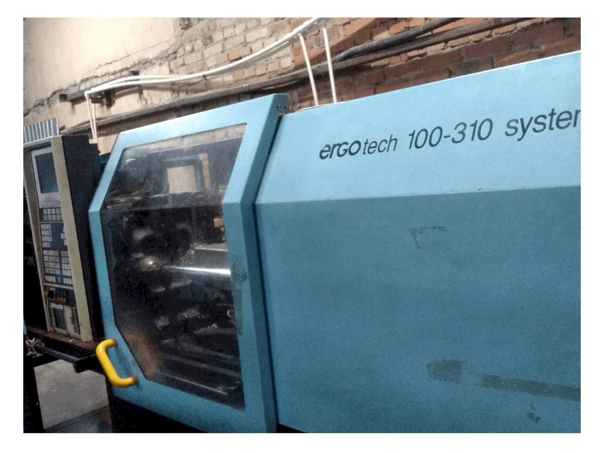 Koneen DEMAG ERGOtech system 100-310 etunäkymä