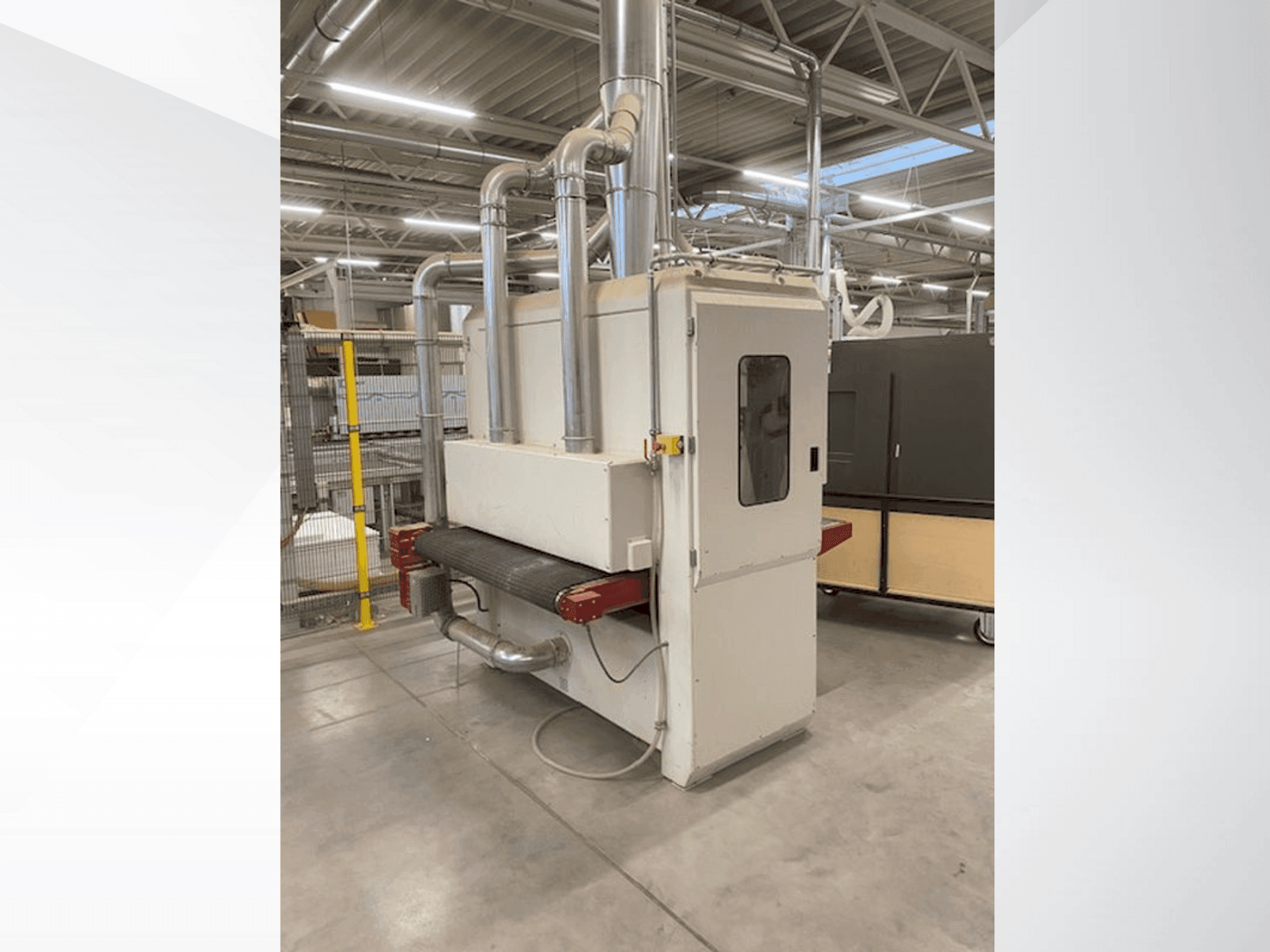 Koneen WEBER LCE-2000-S-S1350 etunäkymä