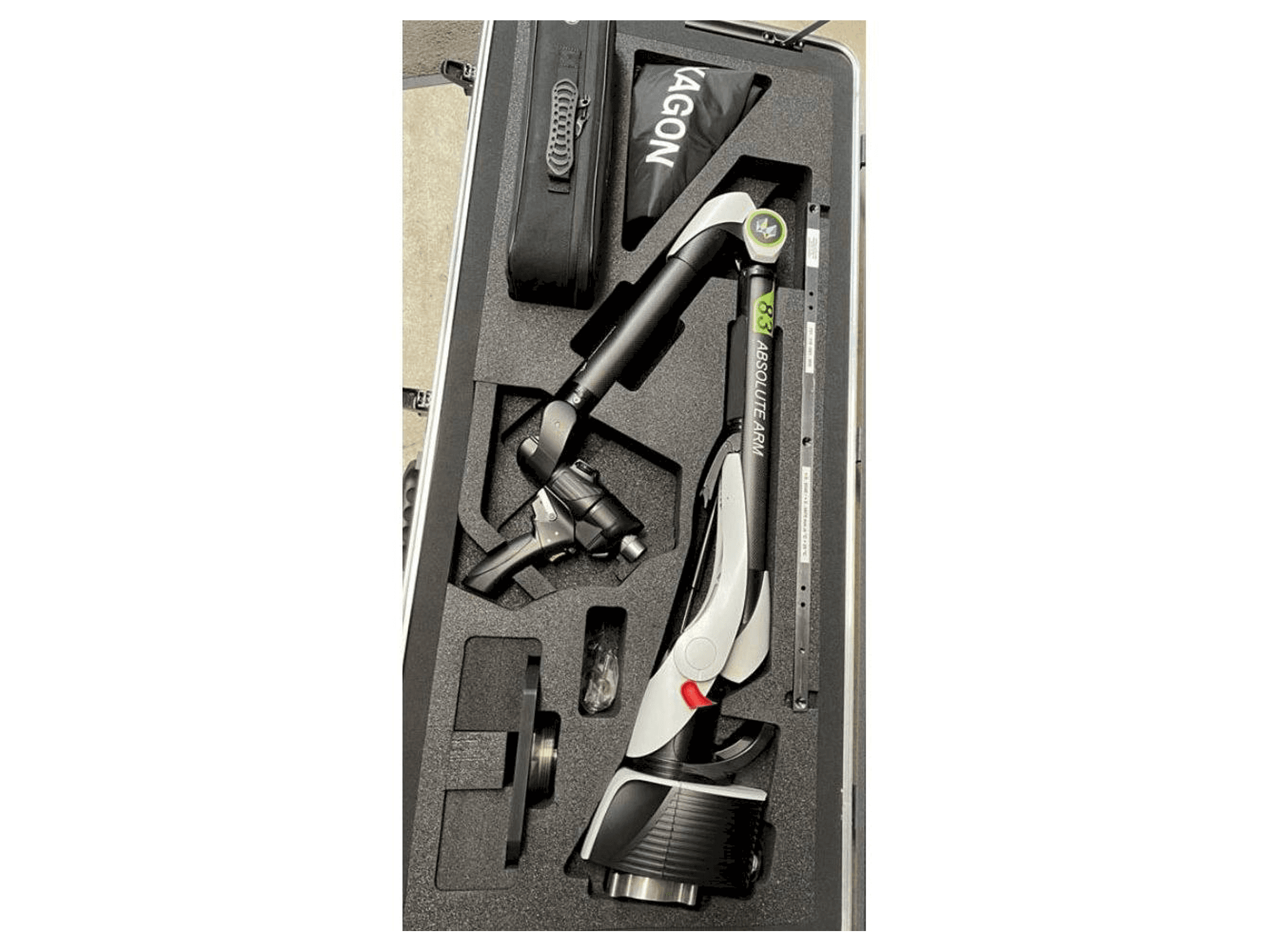 Koneen Hexagon RA8 V1 etunäkymä