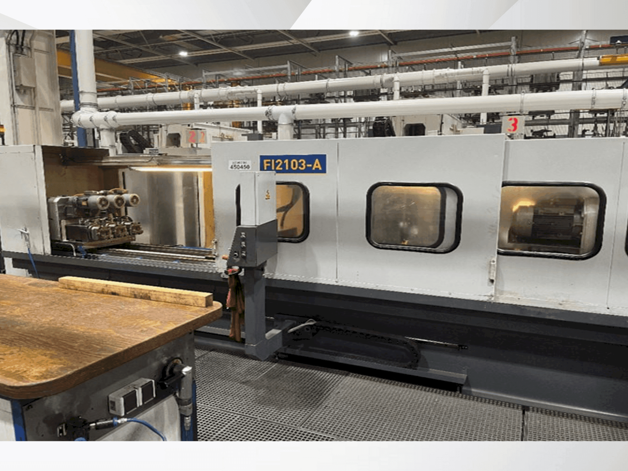 Koneen SFT TBM 3-1500 etunäkymä