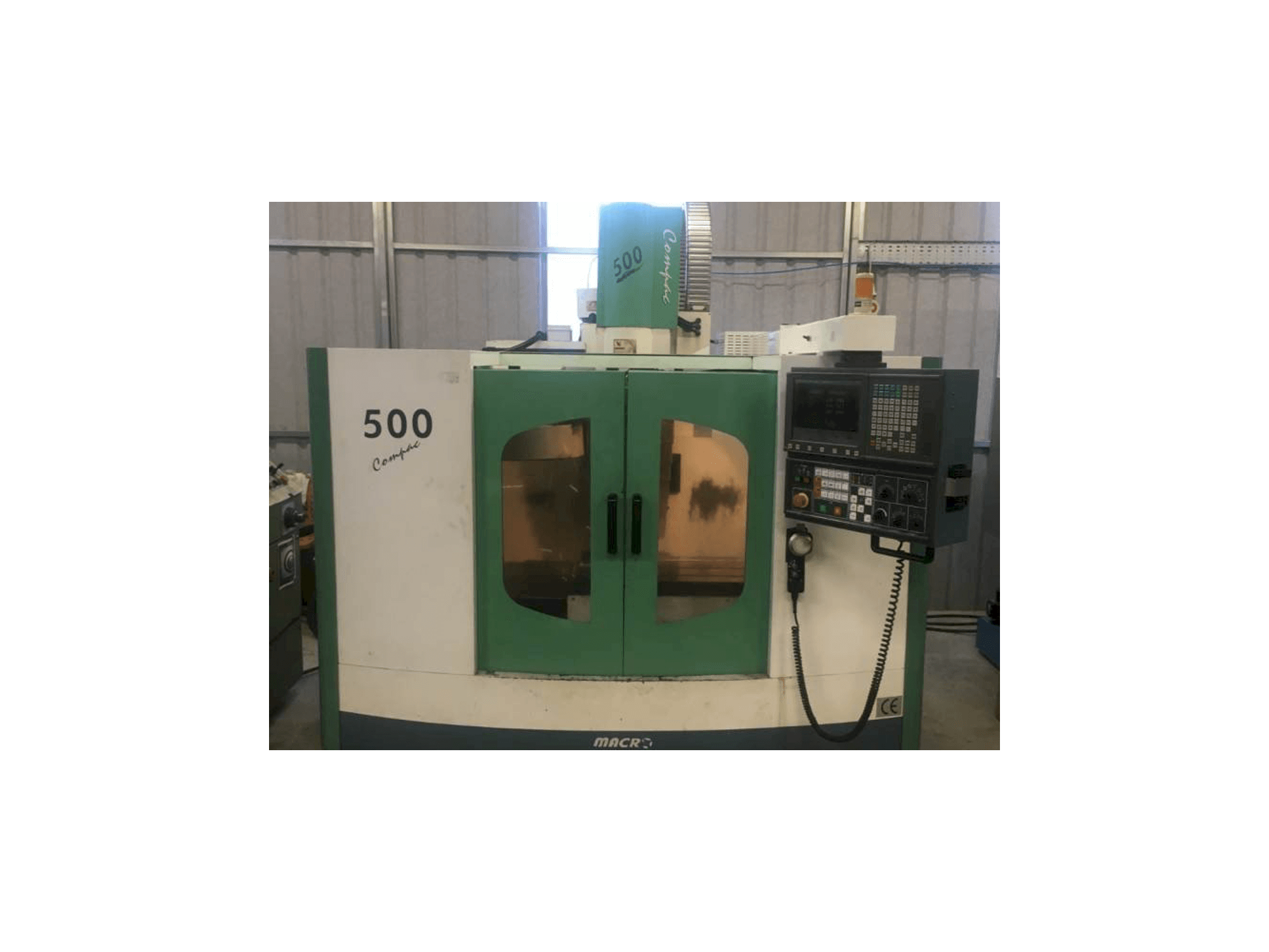 Koneen Macro Micro Tech Compac 500 etunäkymä