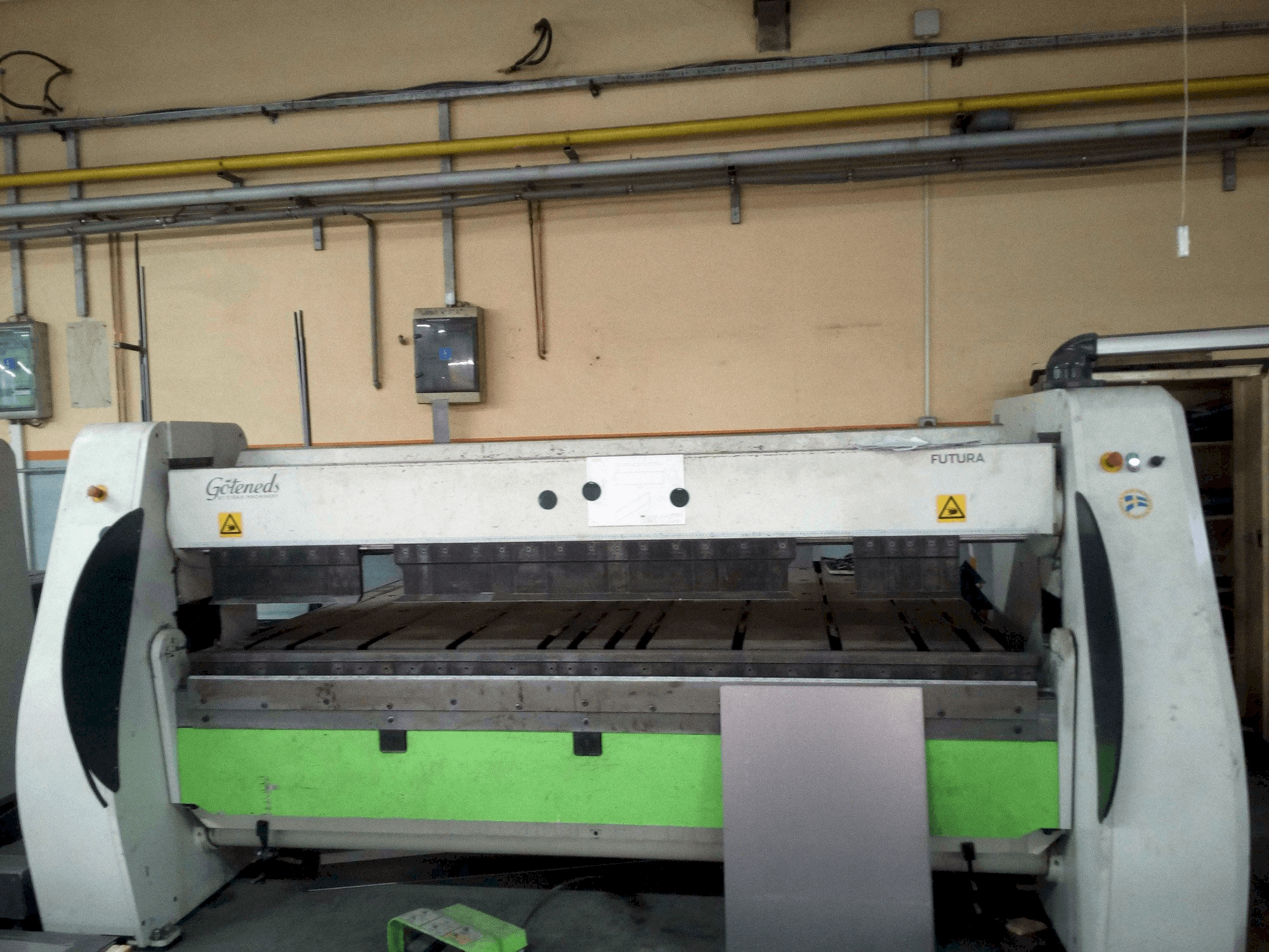 Koneen CIDAN Futura 25 etunäkymä