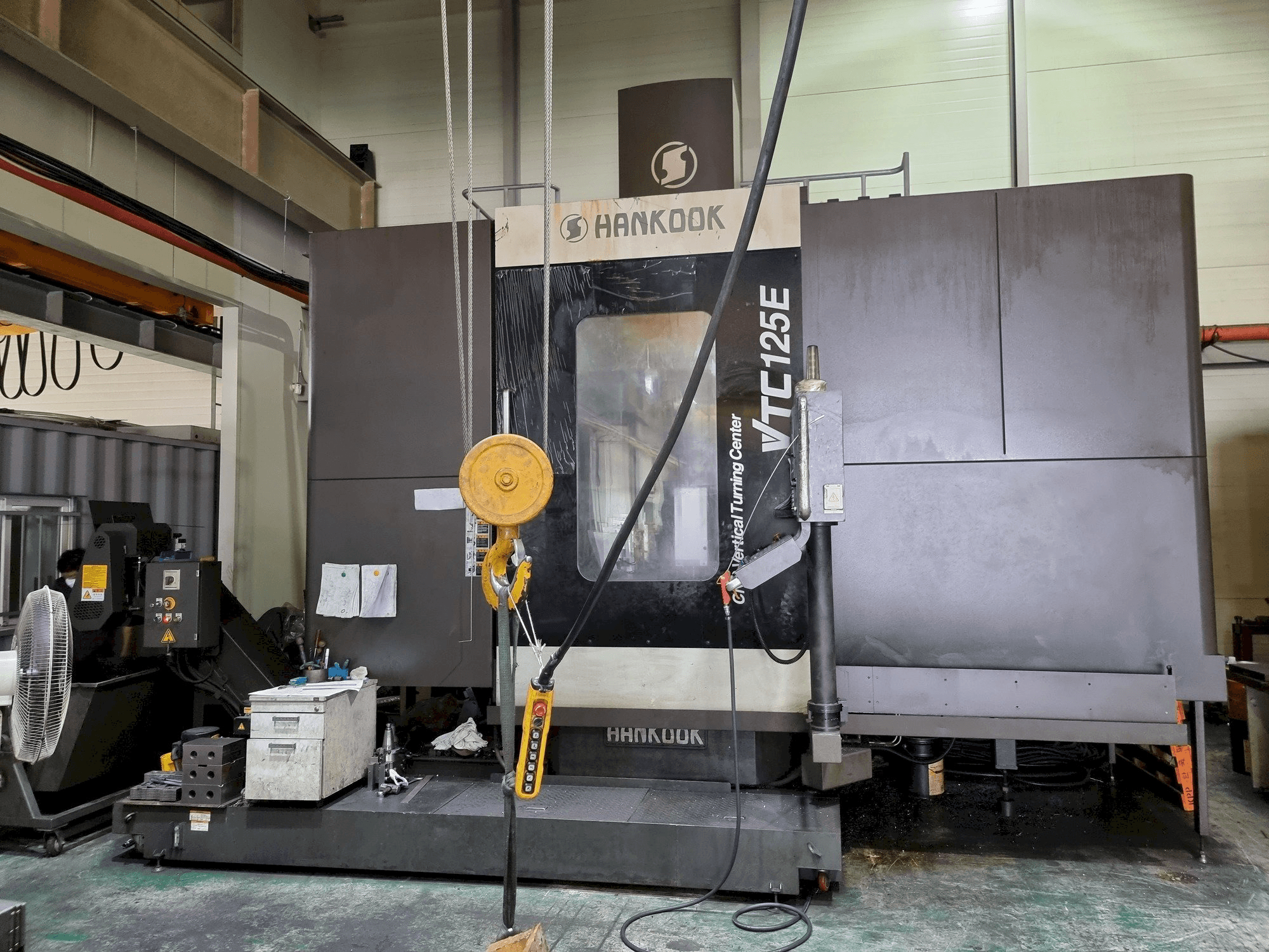 Koneen HANKOOK VTC125E etunäkymä