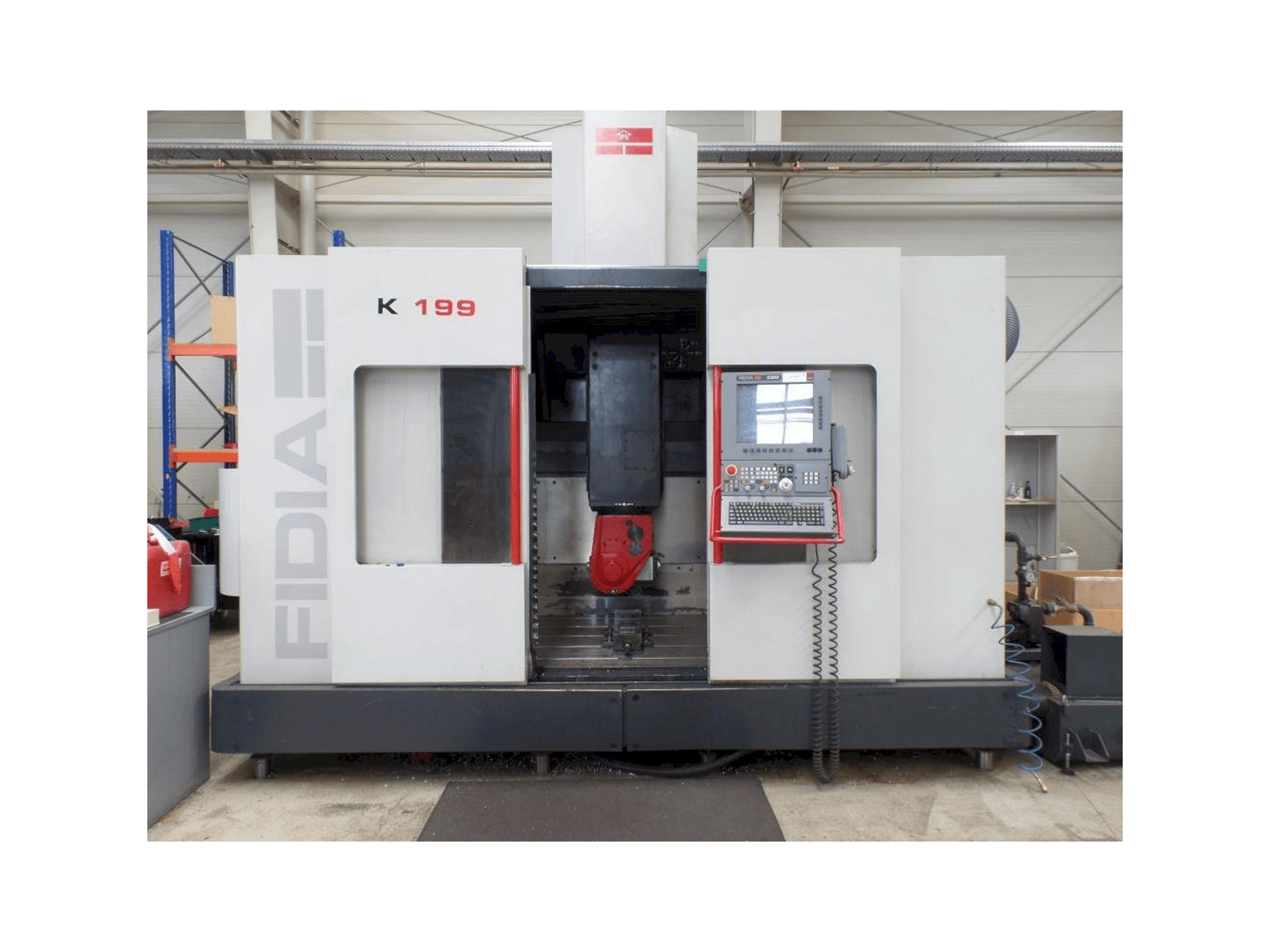 Koneen Fidia K199 etunäkymä