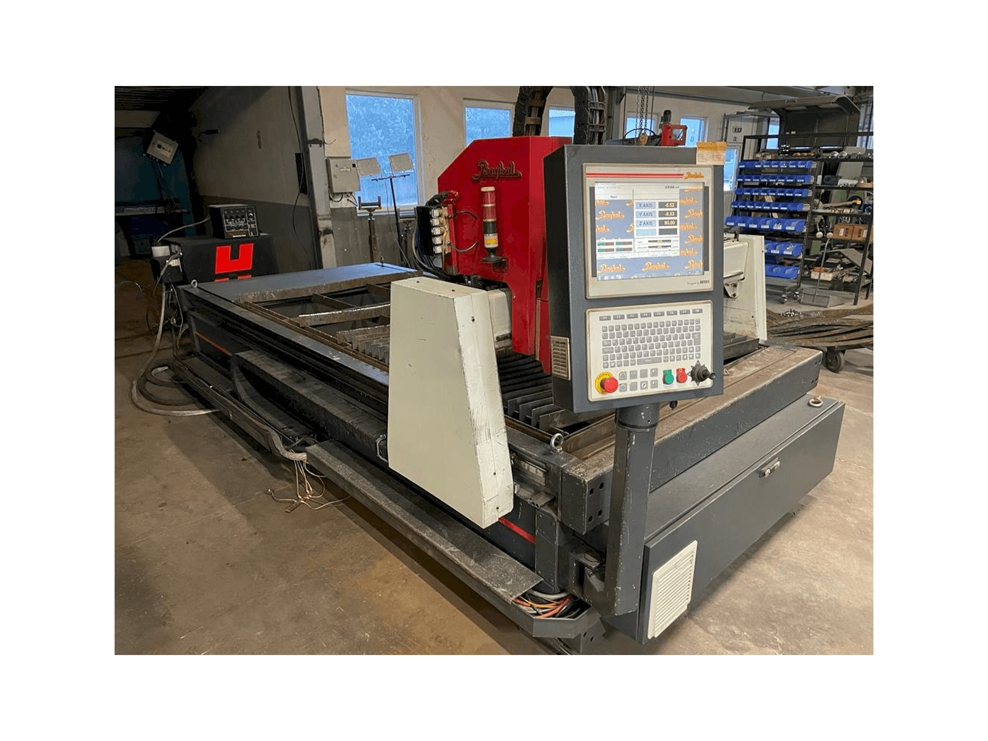 Koneen Baykal BPH 1503 + Hypertherm HPR 130 etunäkymä