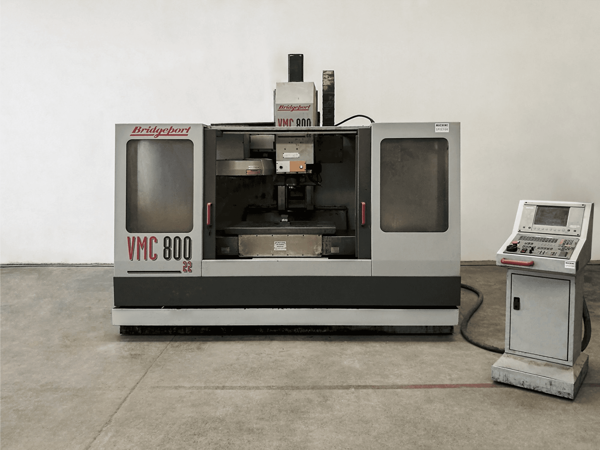 Koneen Bridgeport etunäkymäVMC 800.22