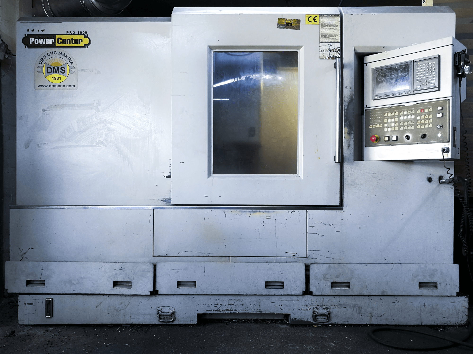 Koneen Hartford etunäkymä PRO1000S