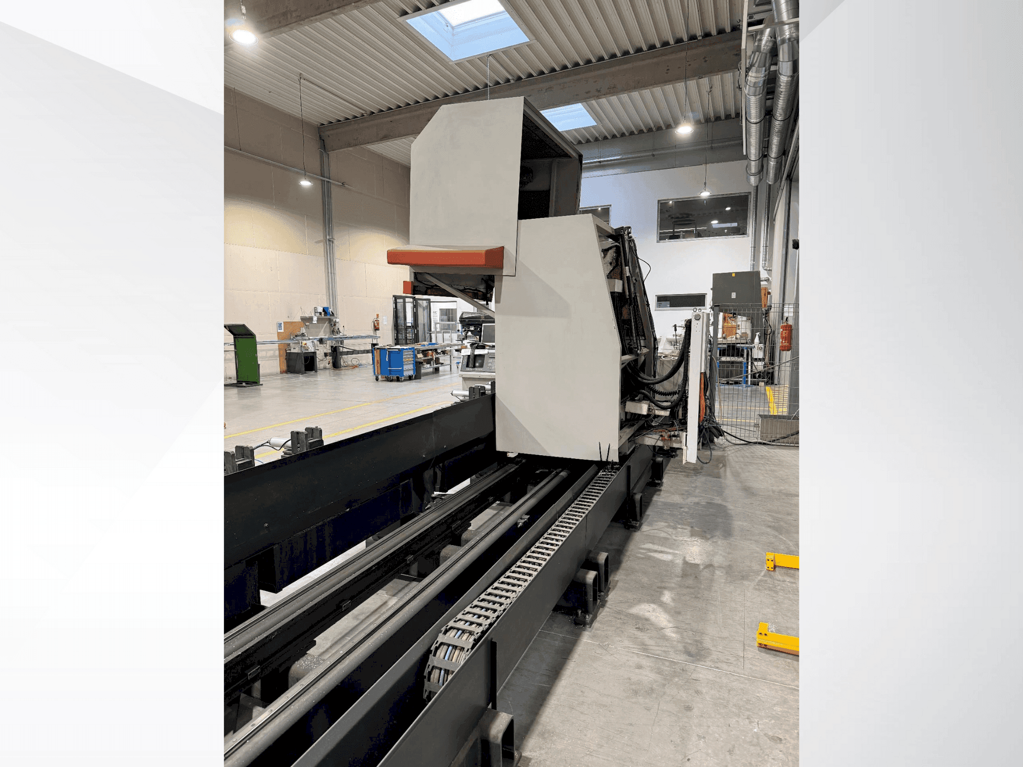 Koneen Elumatec SBZ 130 etunäkymä