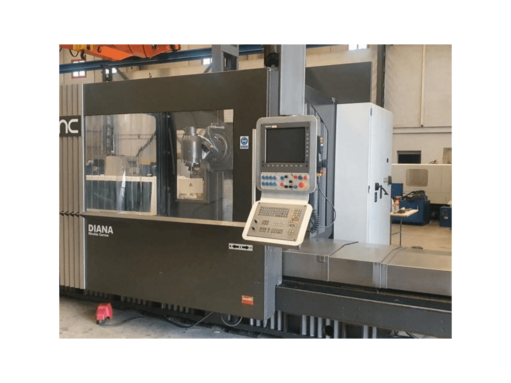 Koneen Nicolas Correa Prisma 20 etunäkymä