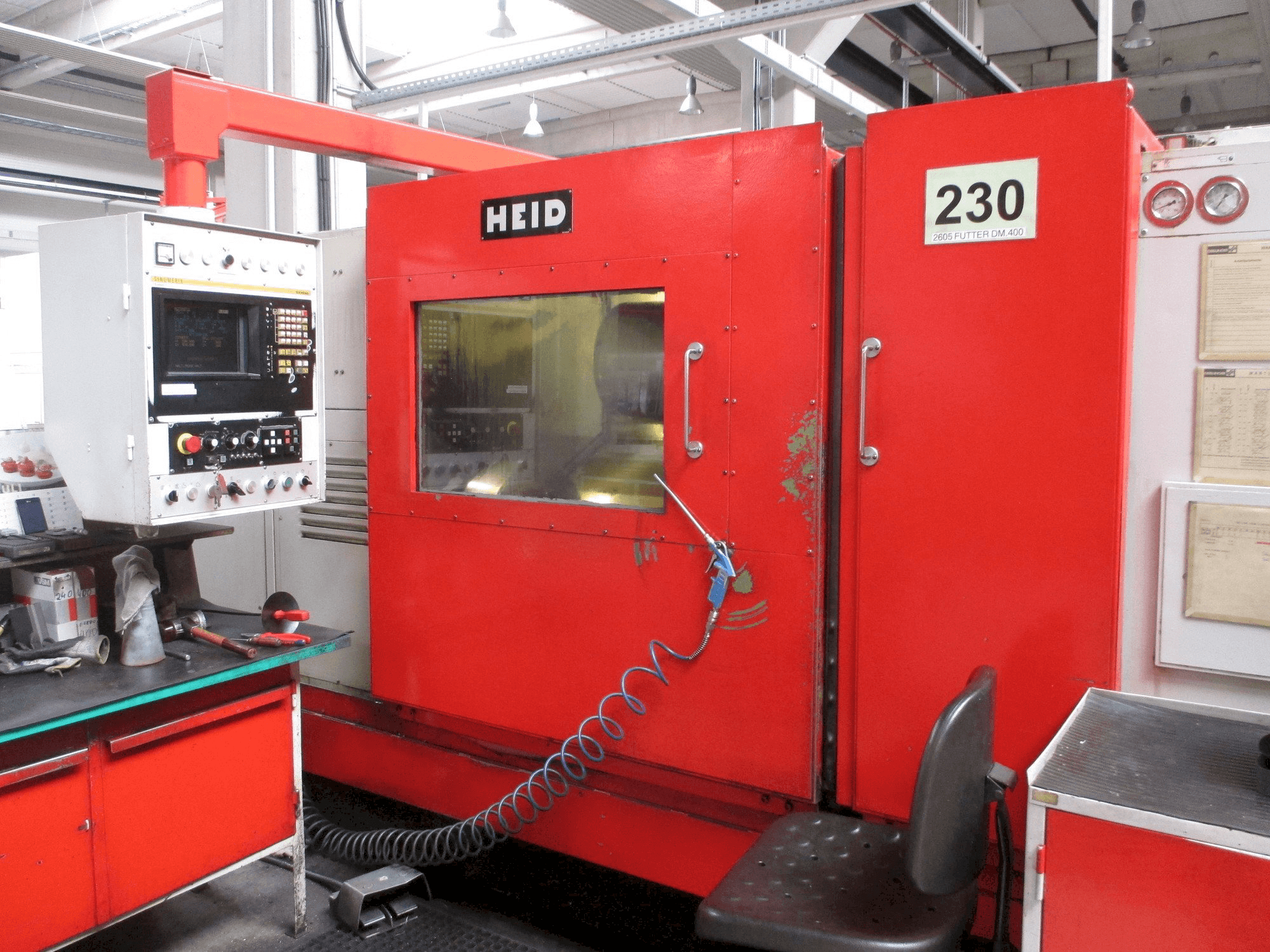 Koneen HEID SDM12-NCC etunäkymä