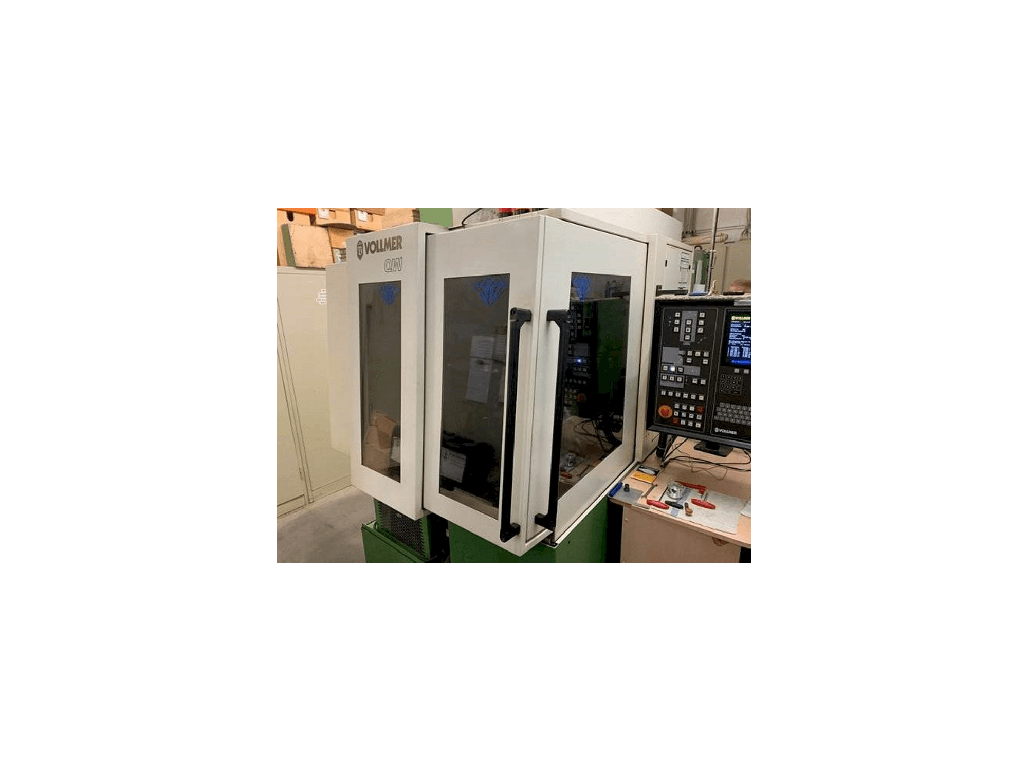 Koneen VOLLMER QW72 P etunäkymä