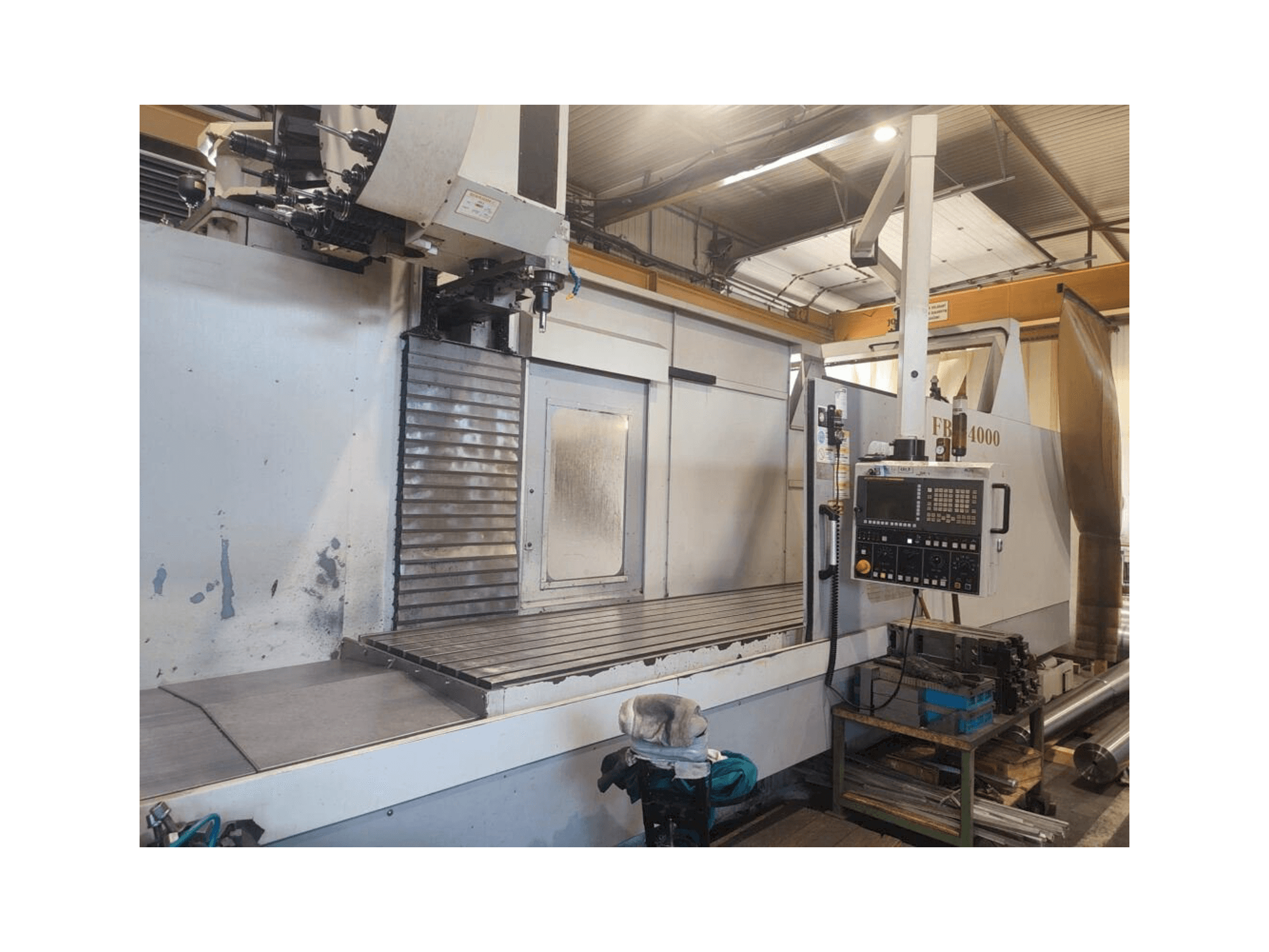 Koneen Eumach FBE-4000 etunäkymä