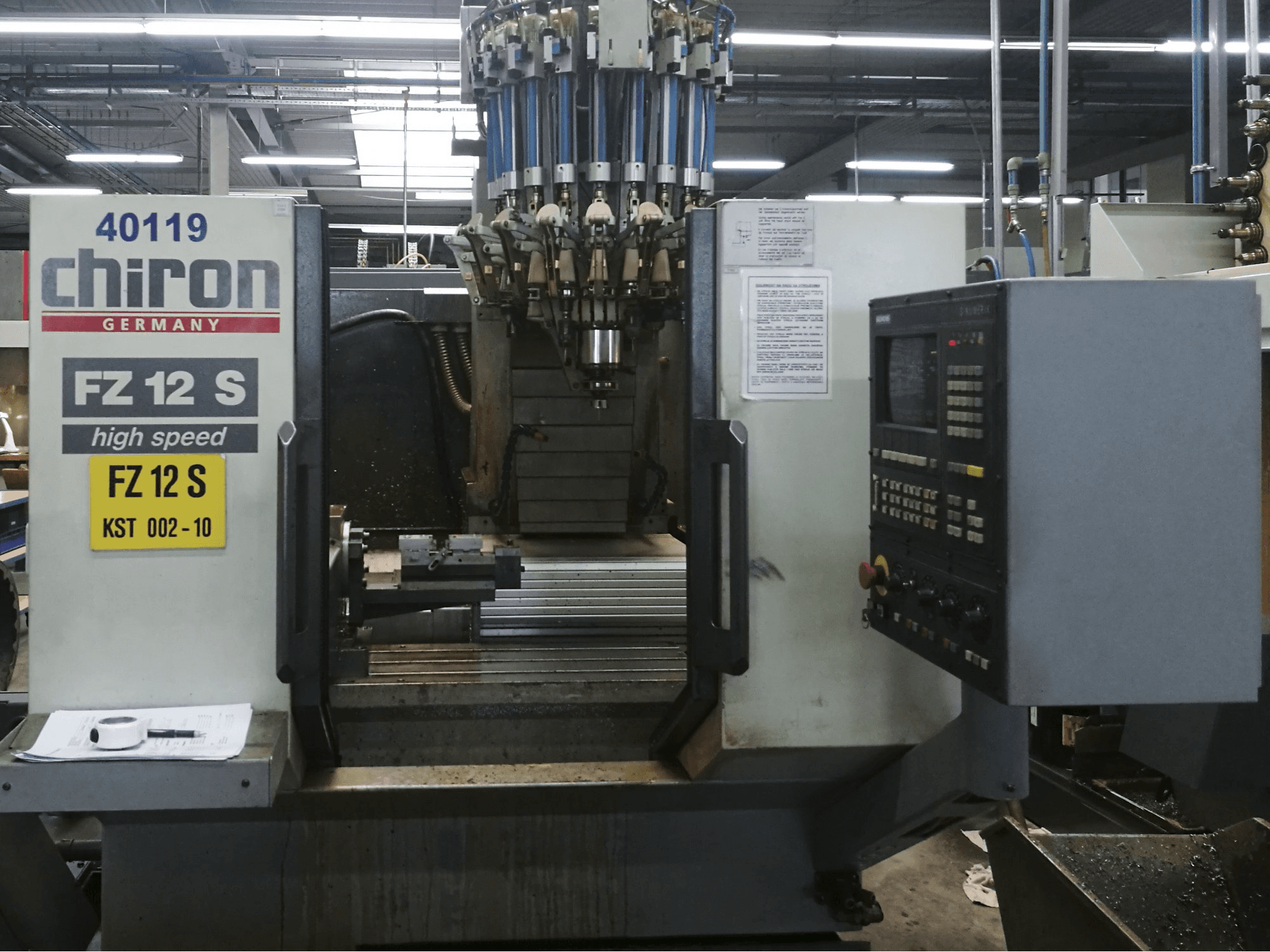 Koneen Chiron etunäkymä FZ 12 S