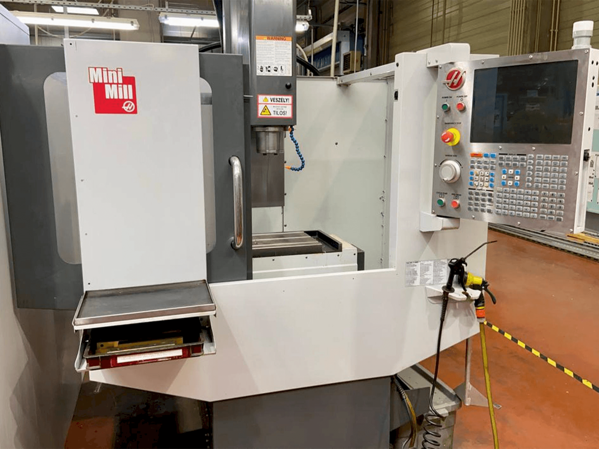 Koneen HAAS MINIMILL etunäkymä