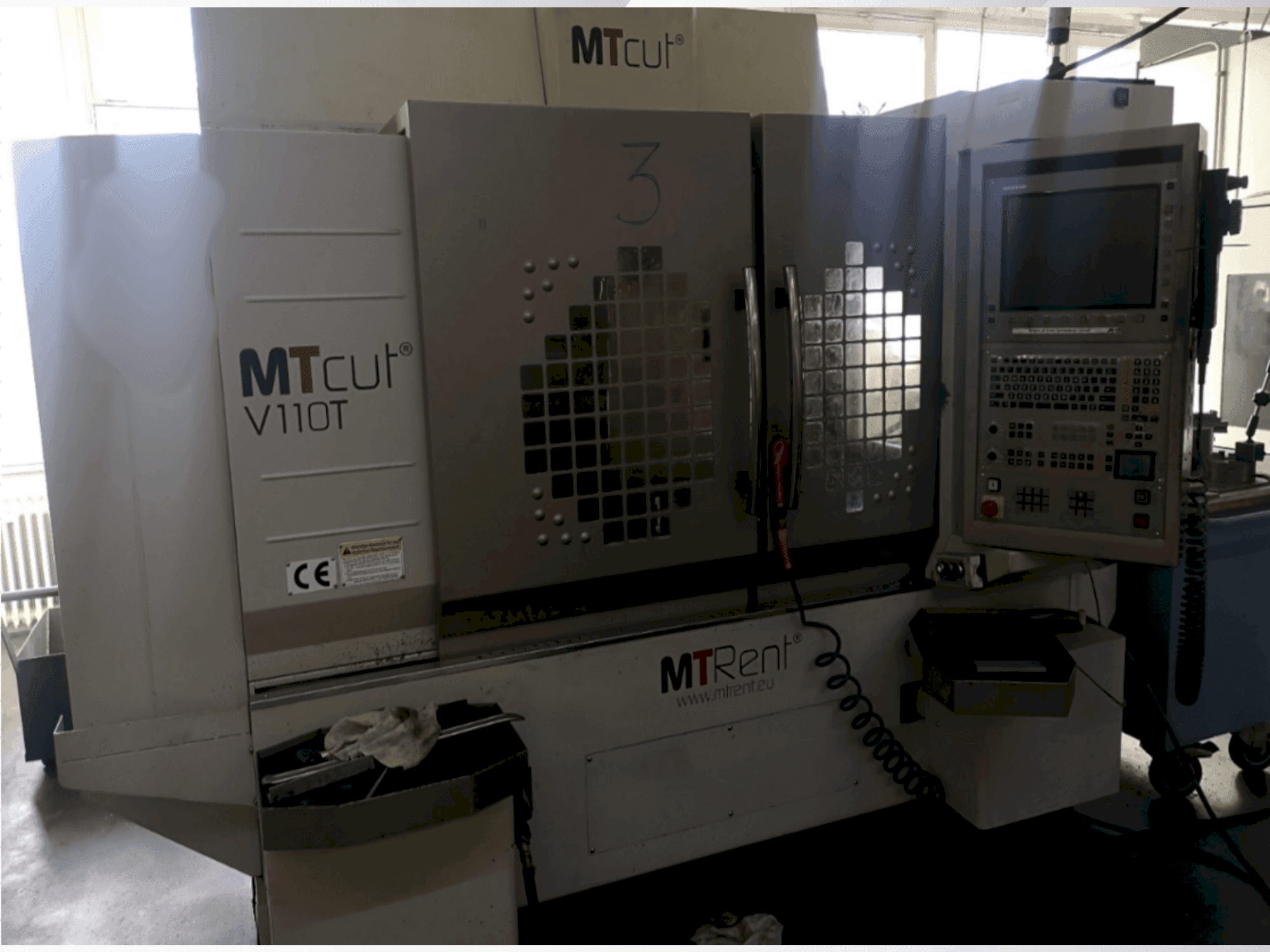 Koneen MTcut V110T etunäkymä