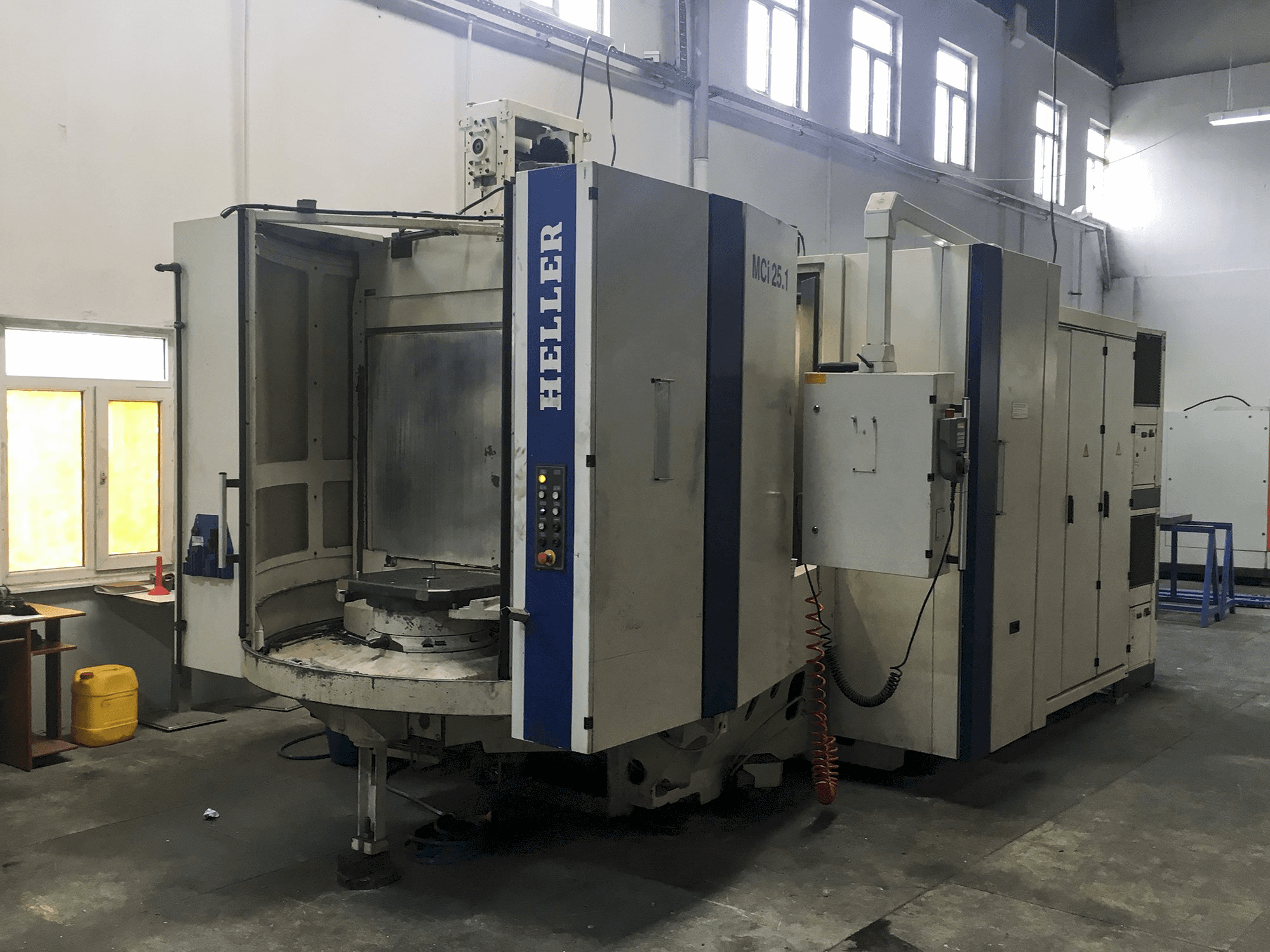 Koneen HELLER vasen näkymä MCi 25