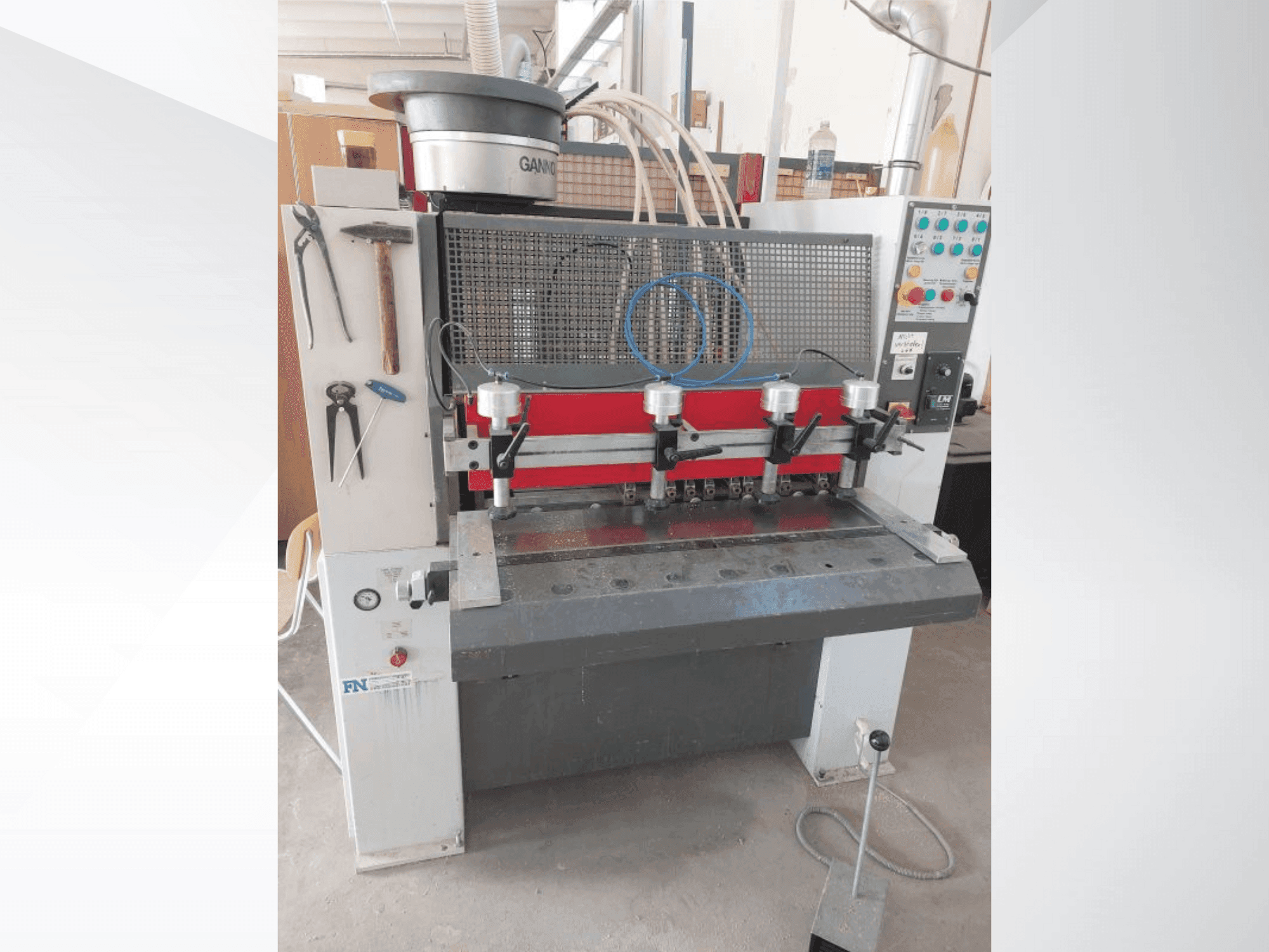 Koneen GANNOMAT Elite 25 etunäkymä