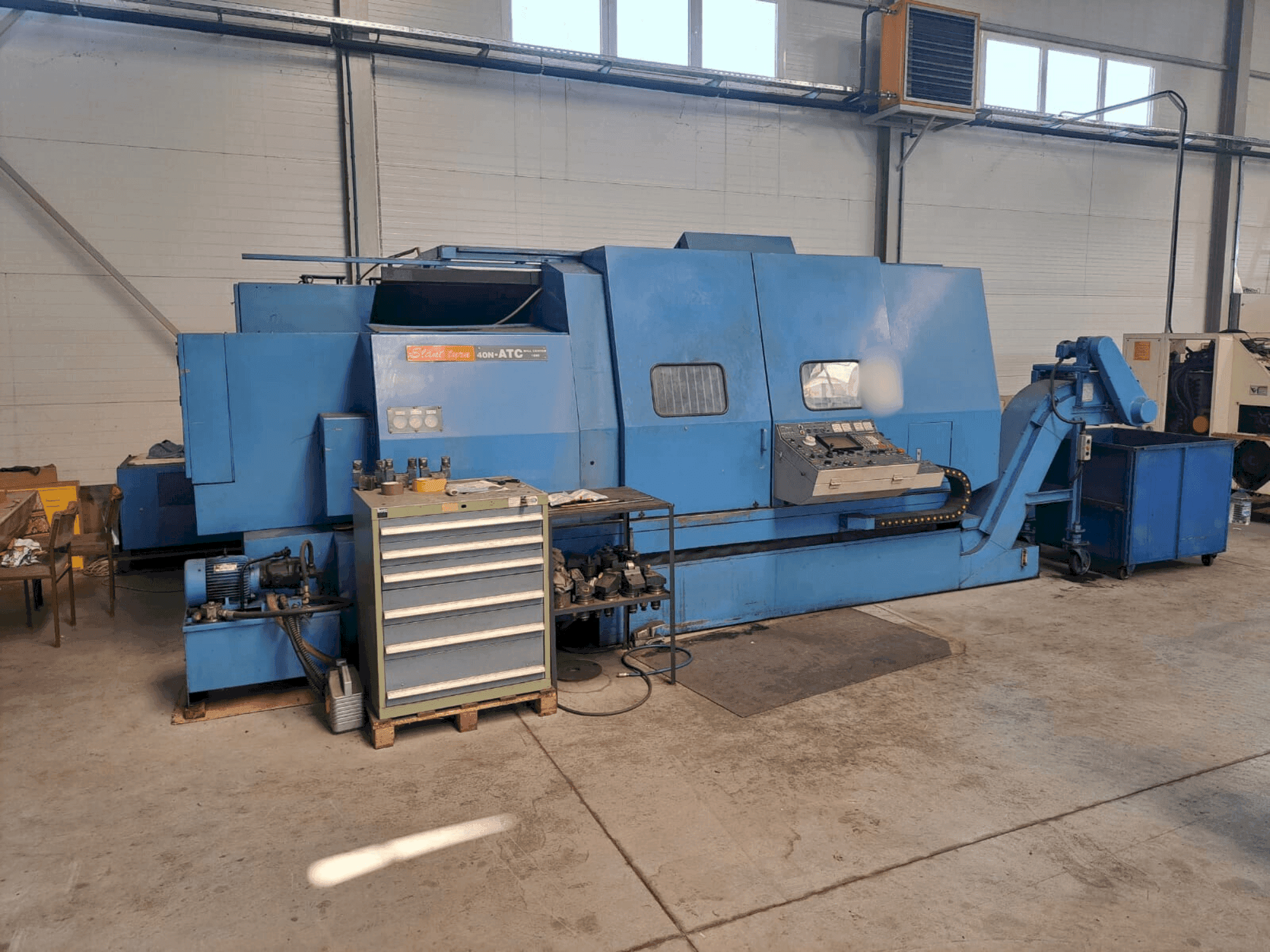 Koneen Mazak SLANT TURN 40N - ATC Mill center 1500 etunäkymä
