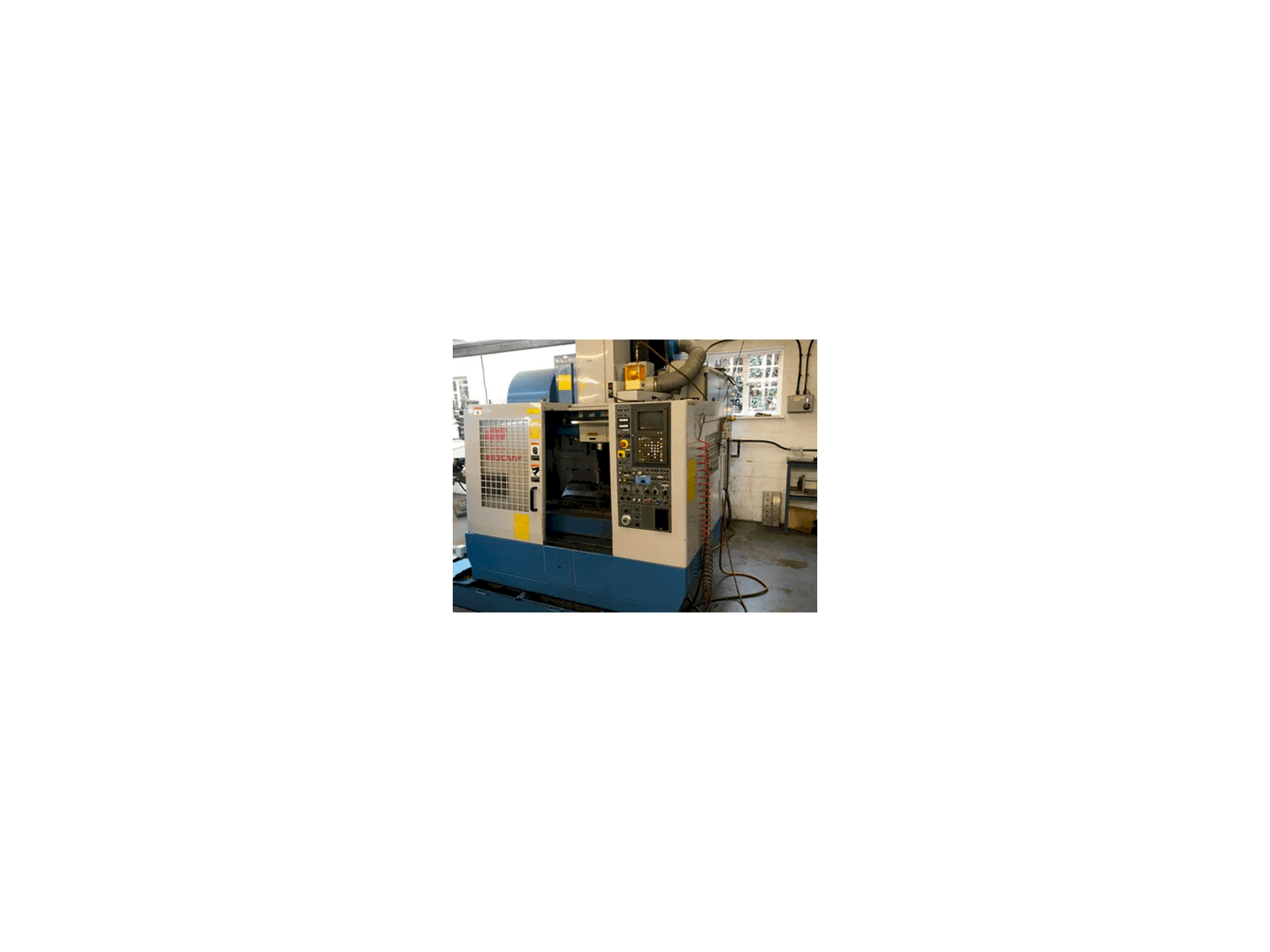 Koneen Matsuura MC 600 VF etunäkymä