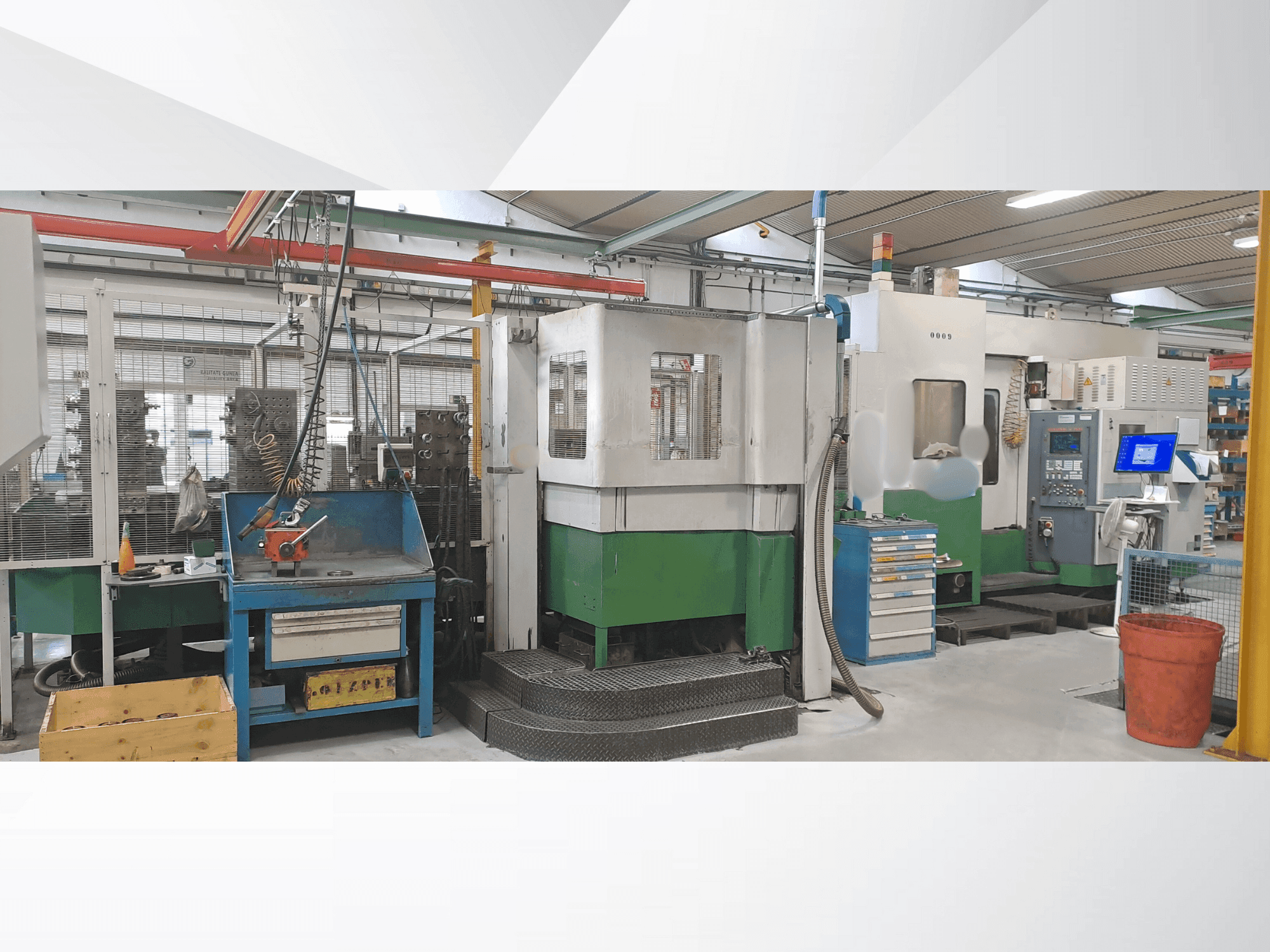 Koneen Mazak HV-630 etunäkymä
