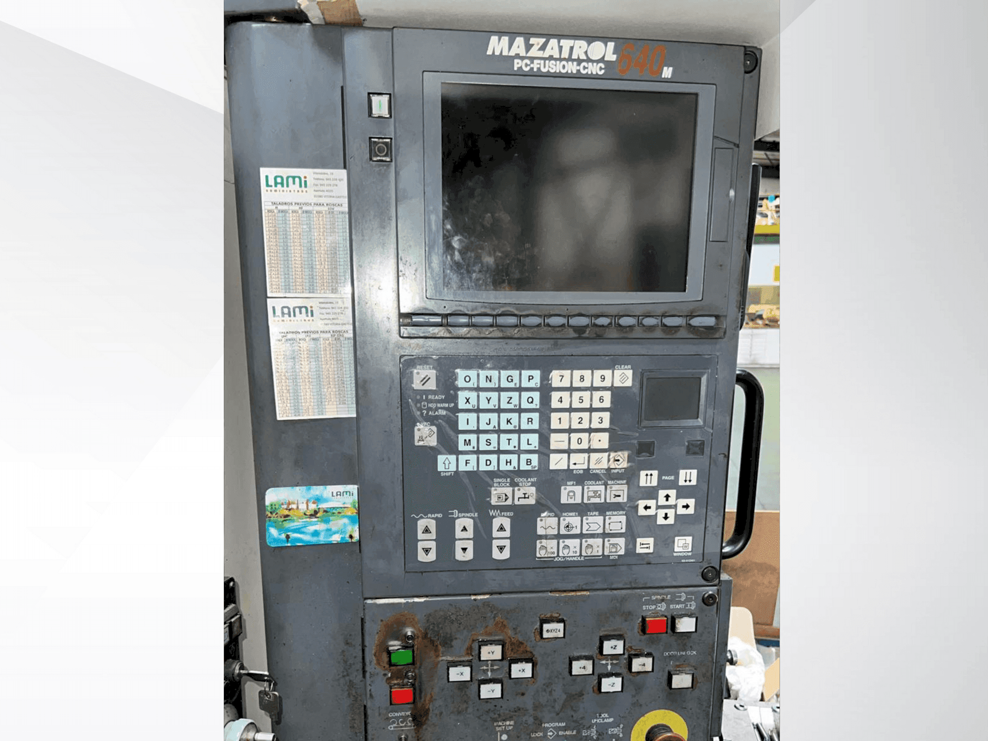 Koneen Mazak VTC-B hallintayksikkö