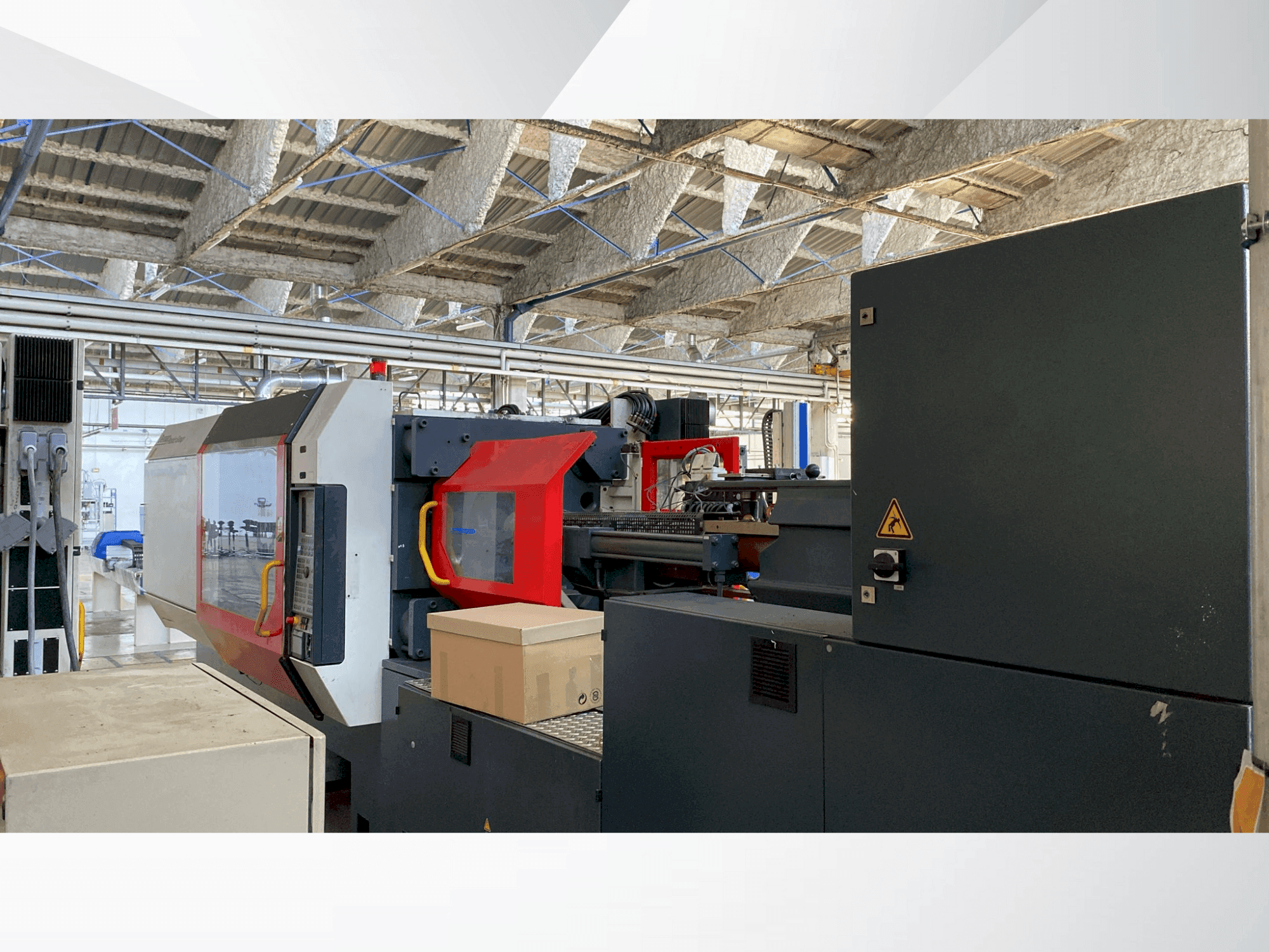 Koneen DEMAG Ergotech System 420-1450 etunäkymä